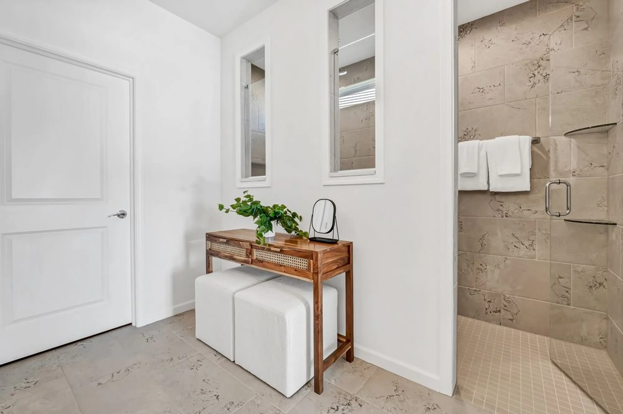 Property Slideshow image 11 of 20 | 3258 mirehaven ct, Aurora, IL, 60503