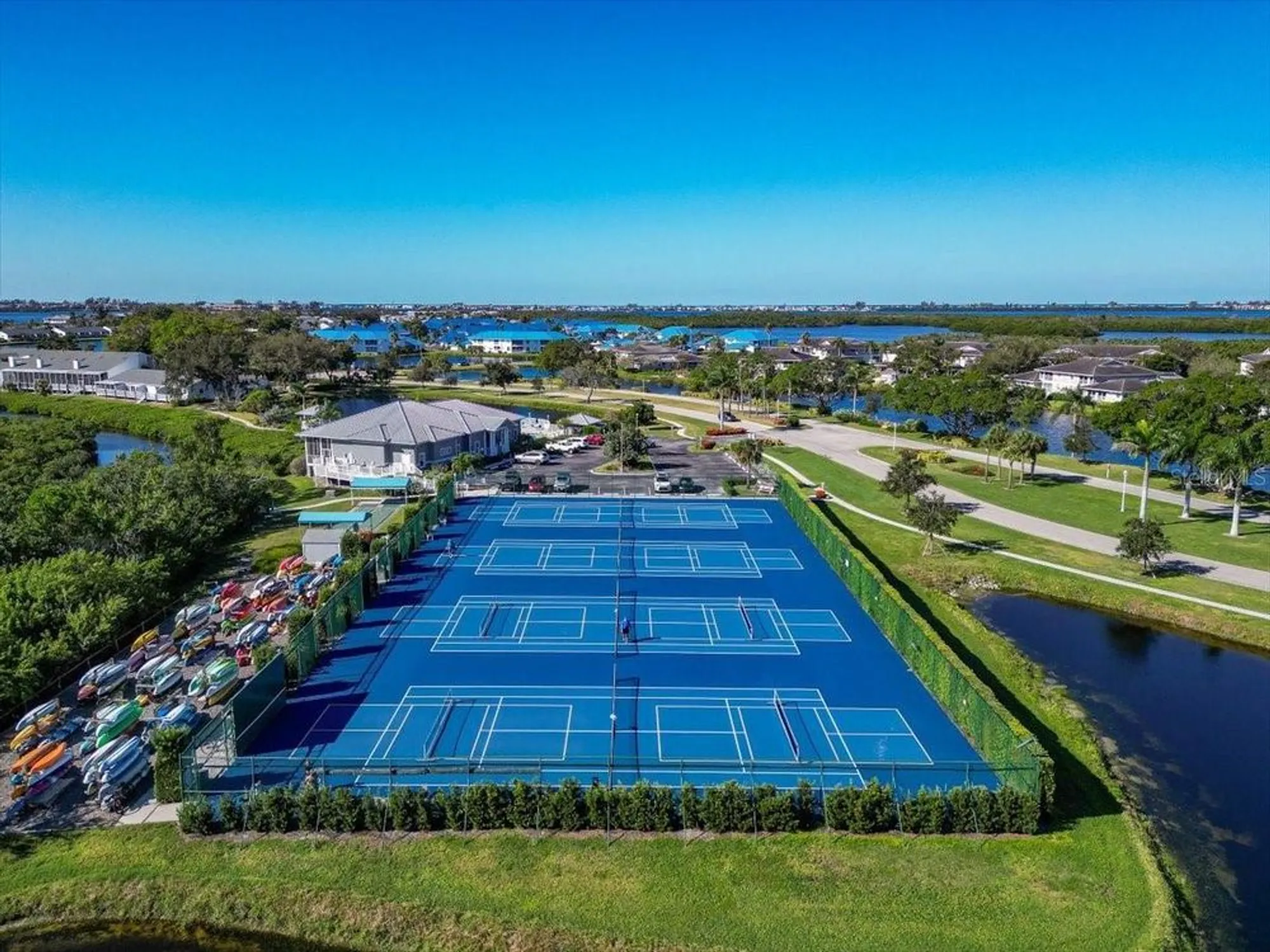 Property Slideshow image 65 of 67 | 1216 spoonbill landings cir, Bradenton, FL, 34209