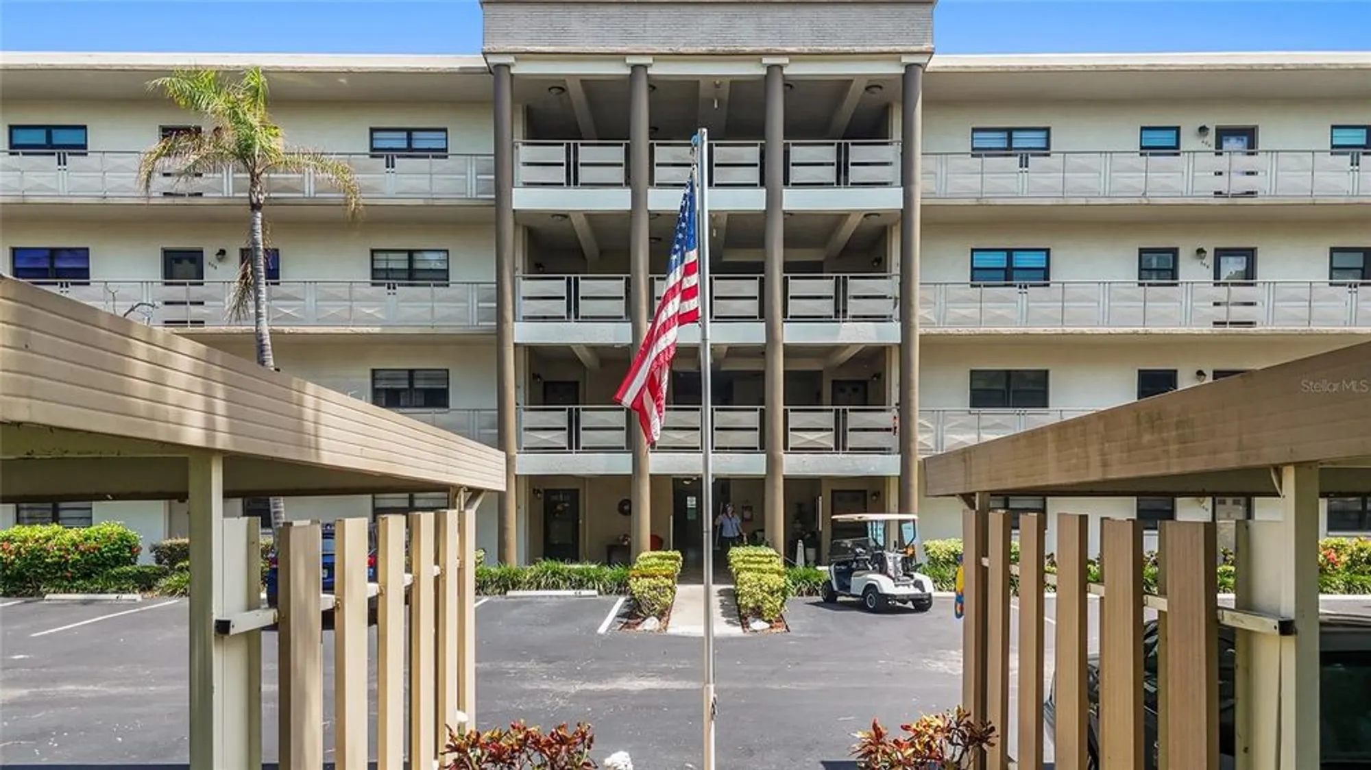 Property Slideshow image 26 of 32 | 6070 80th st n unit 109, St Petersburg, FL, 33709