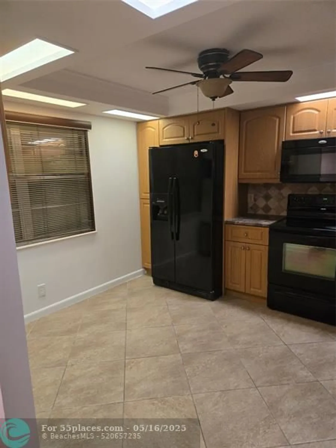 Property Slideshow image 4 of 20 | 3301 aruba way h3, Coconut Creek, FL, 33066