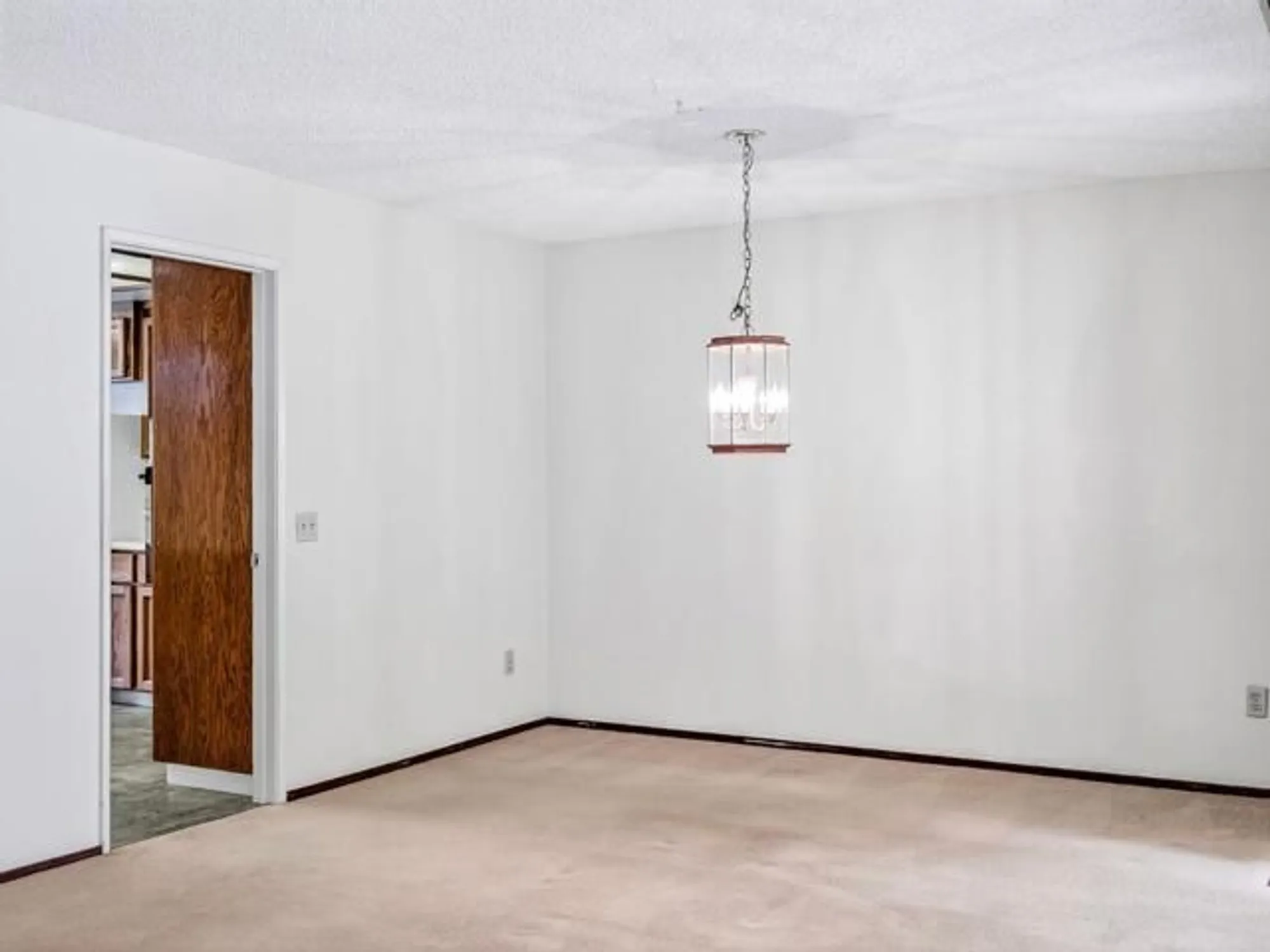 Property Slideshow image 13 of 45 | 7391 via cantares, San Jose, CA, 95135