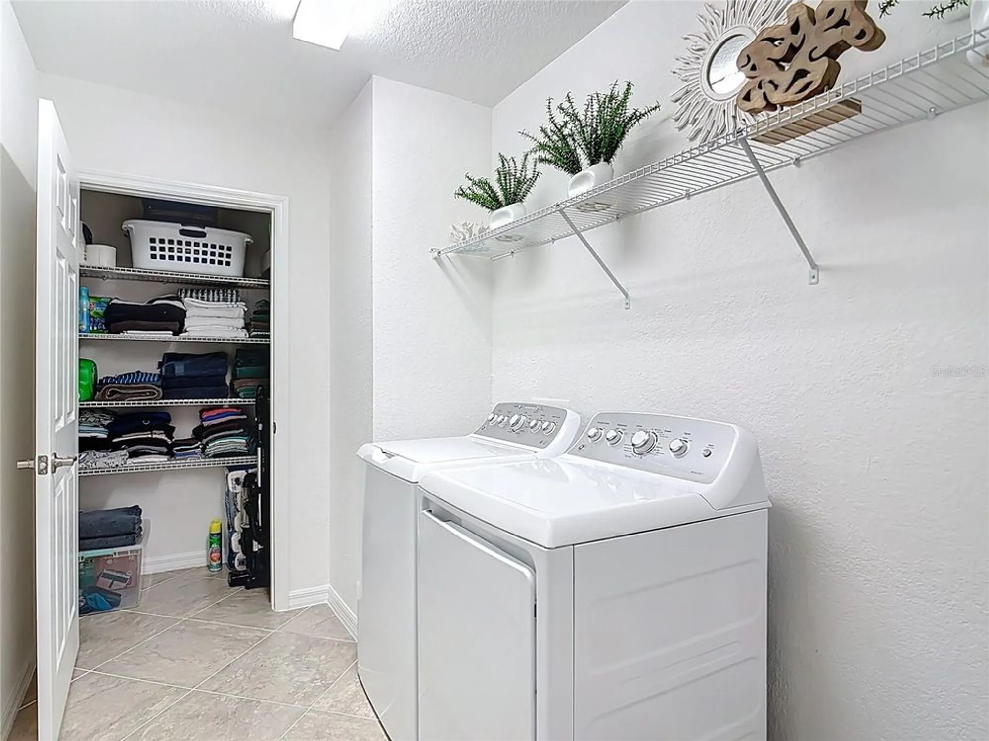 Property Slideshow image 39 of 57 | 10059 crooked creek dr 102, Venice, FL, 34293