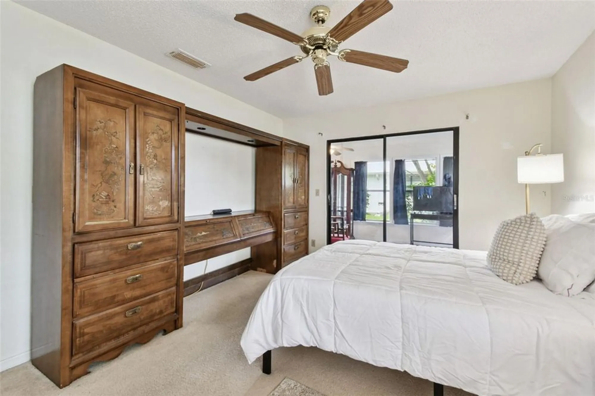 Property Slideshow image 29 of 82 | 1608 comfy ct, Sun City Center, FL, 33573