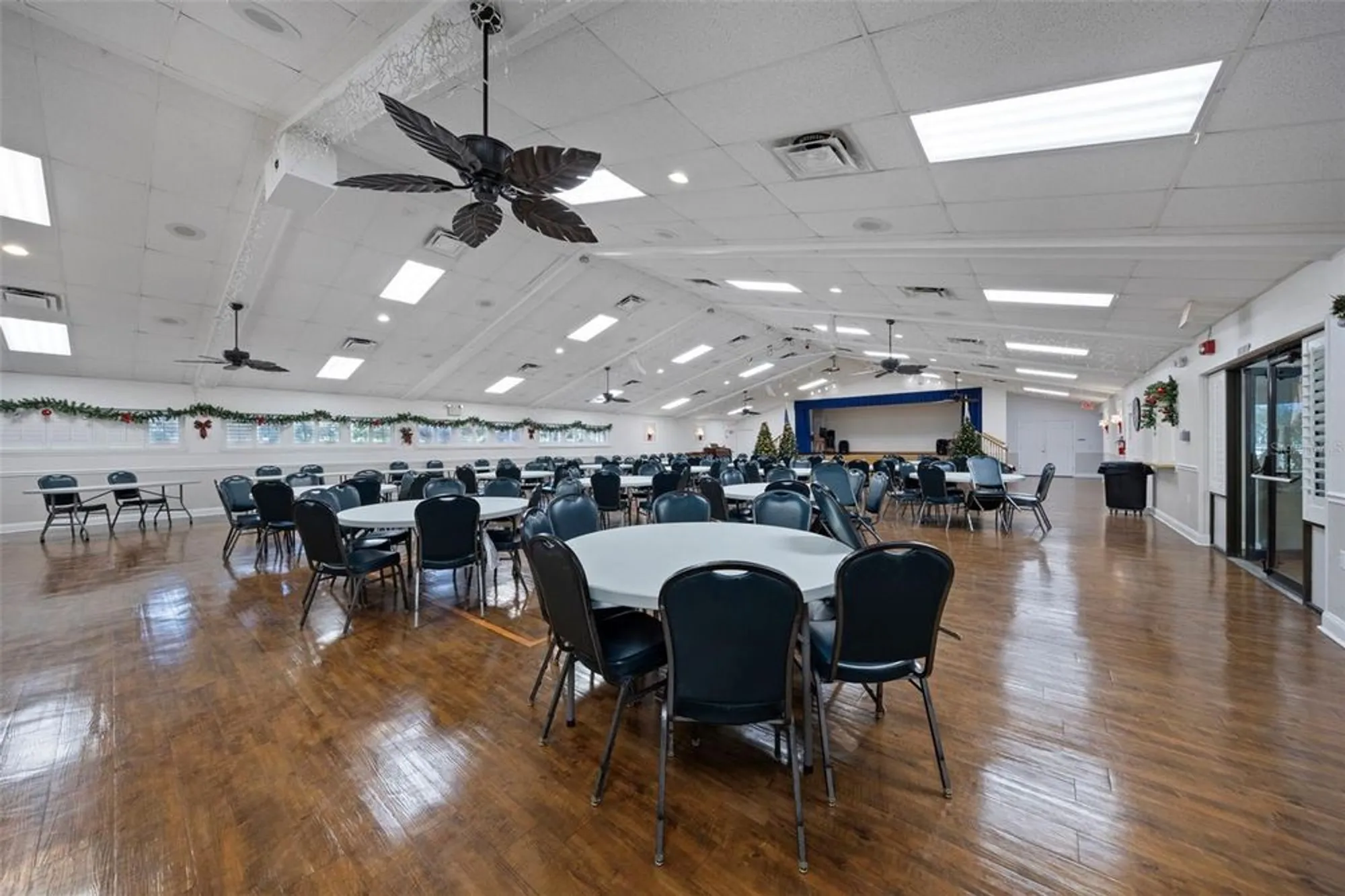 Property Slideshow image 25 of 49 | 8034 merrimac dr, Port Richey, FL, 34668