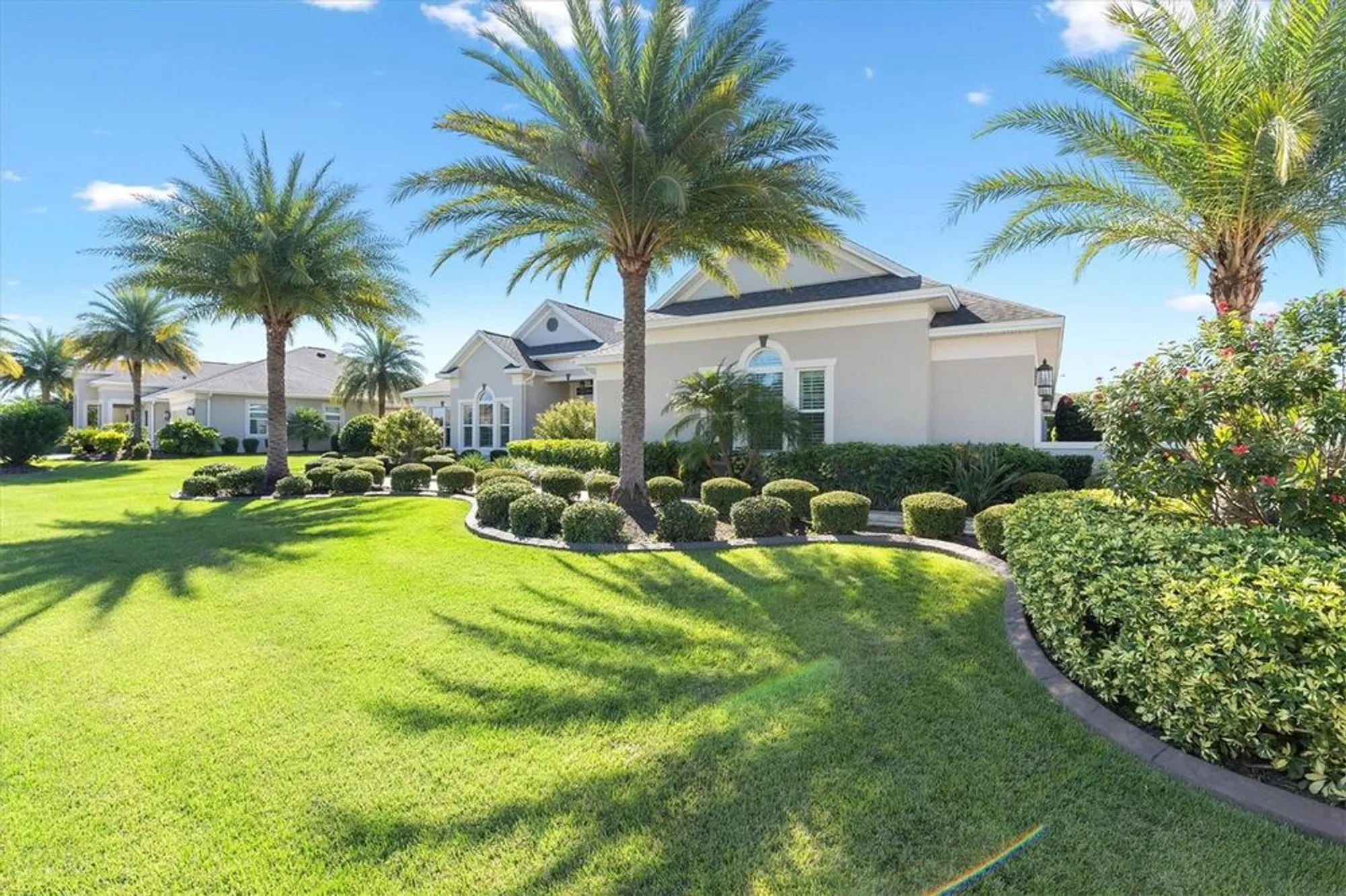Property Slideshow image 8 of 79 | 842 oakwood st, The Villages, FL, 32163