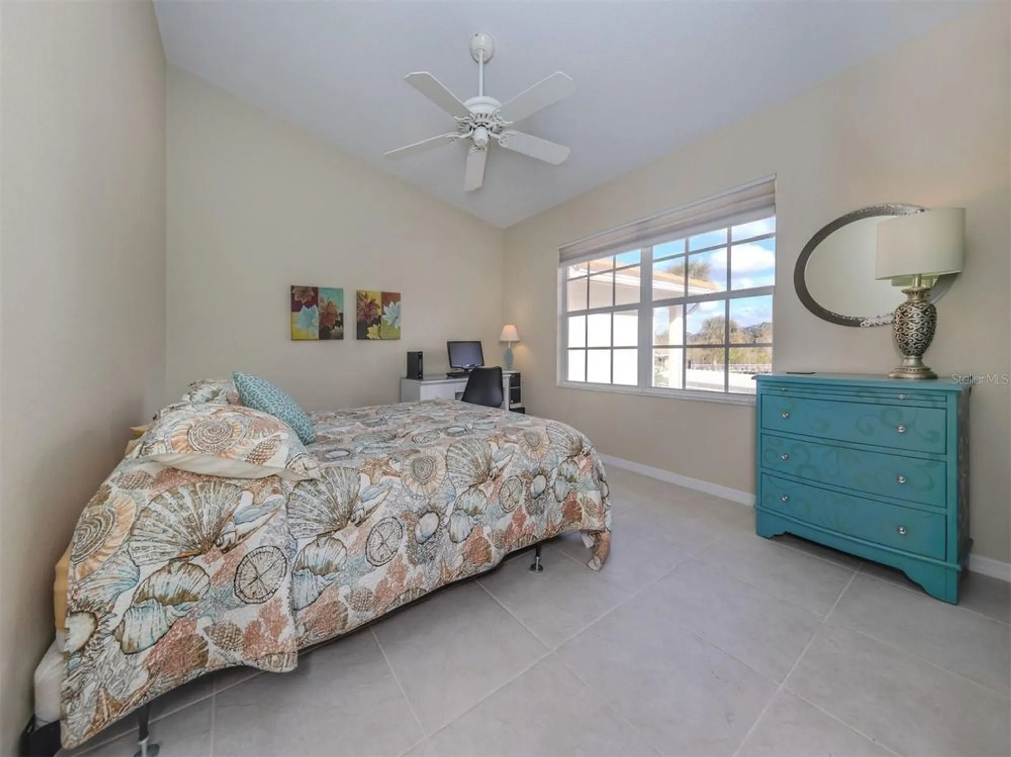 Property Slideshow image 25 of 76 | 805 montrose dr 203, Venice, FL, 34293