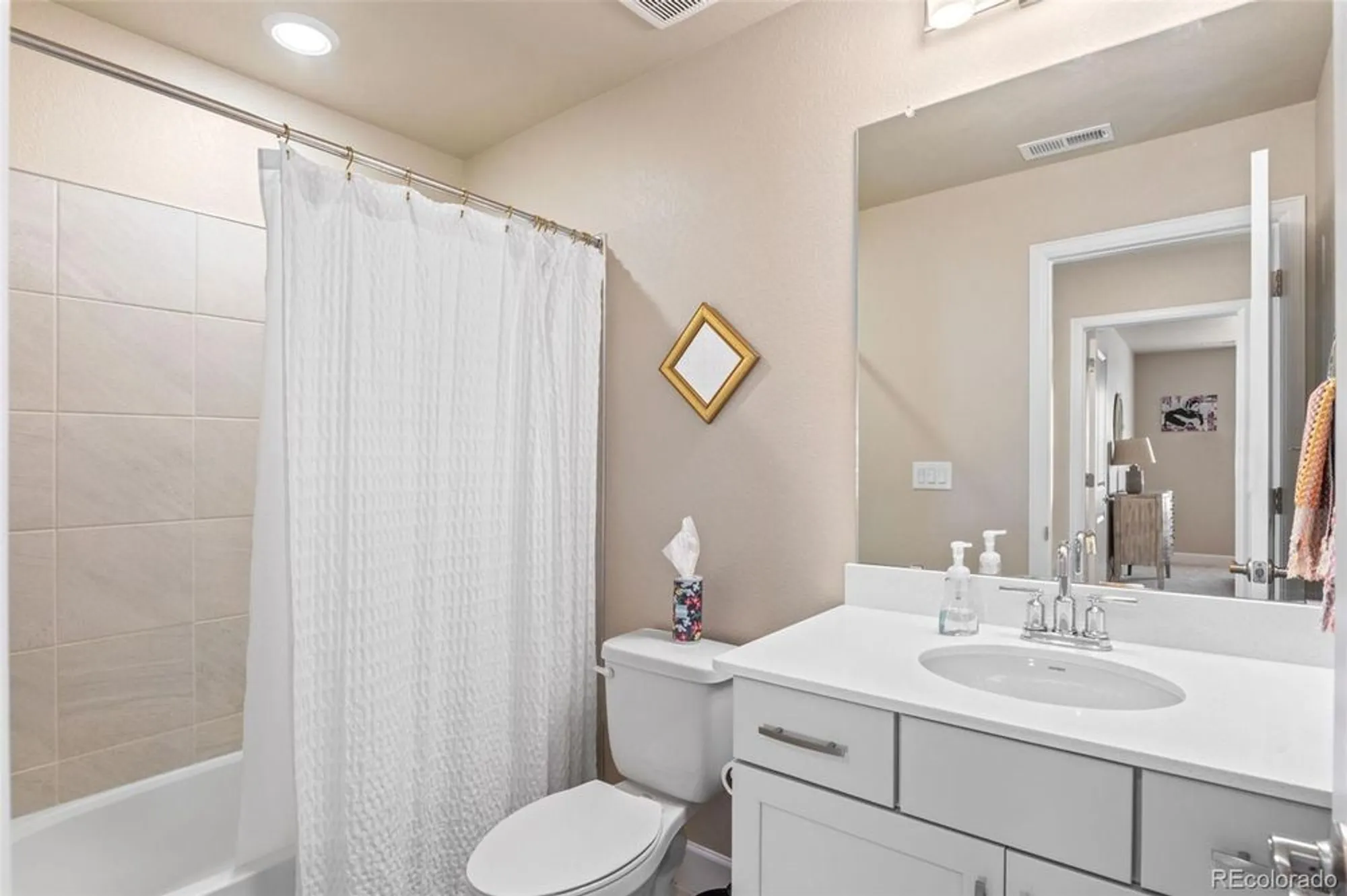 Property Slideshow image 33 of 39 | 3888 red valley ln, Castle Rock, CO, 80104