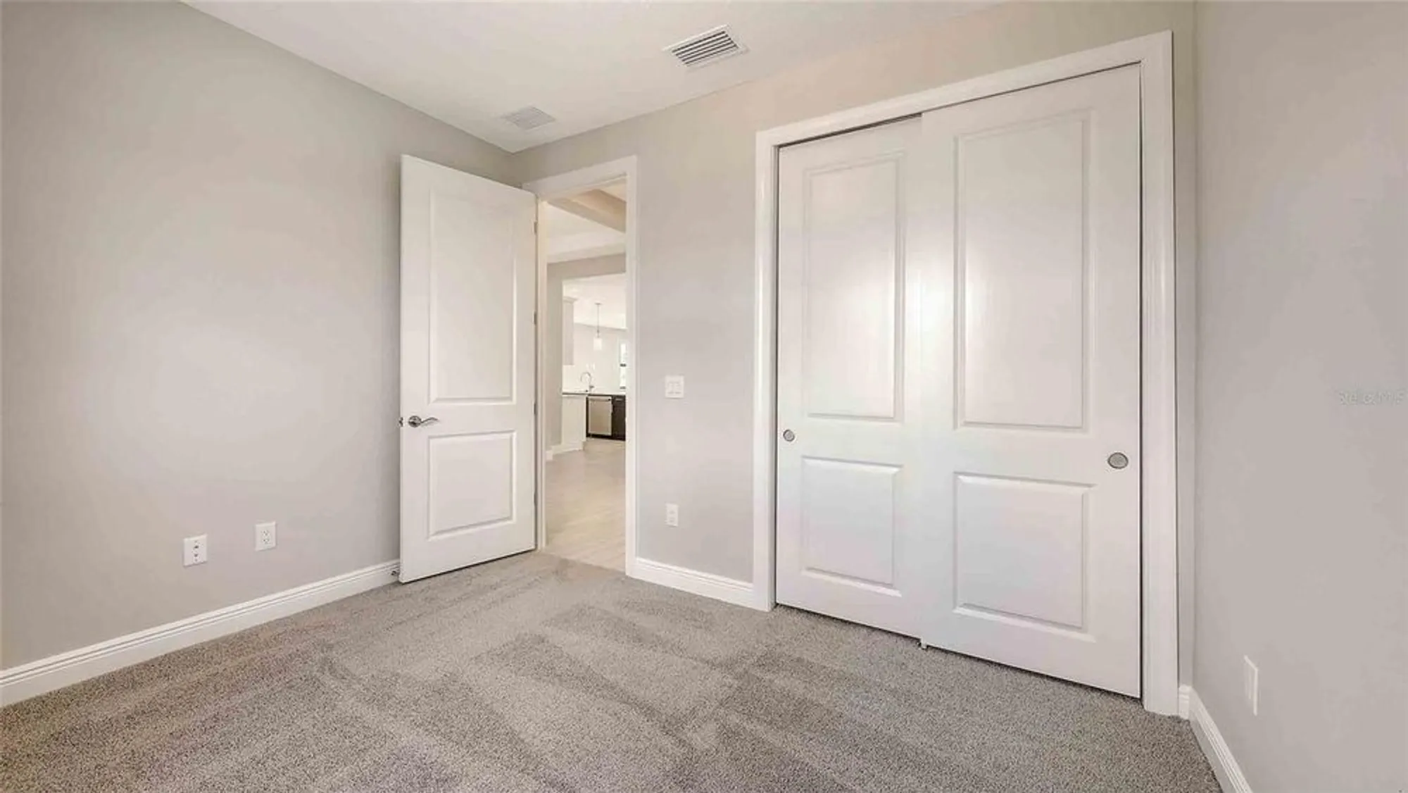 Property Slideshow image 30 of 44 | 14517 coastal woodland ln, Parrish, FL, 34219