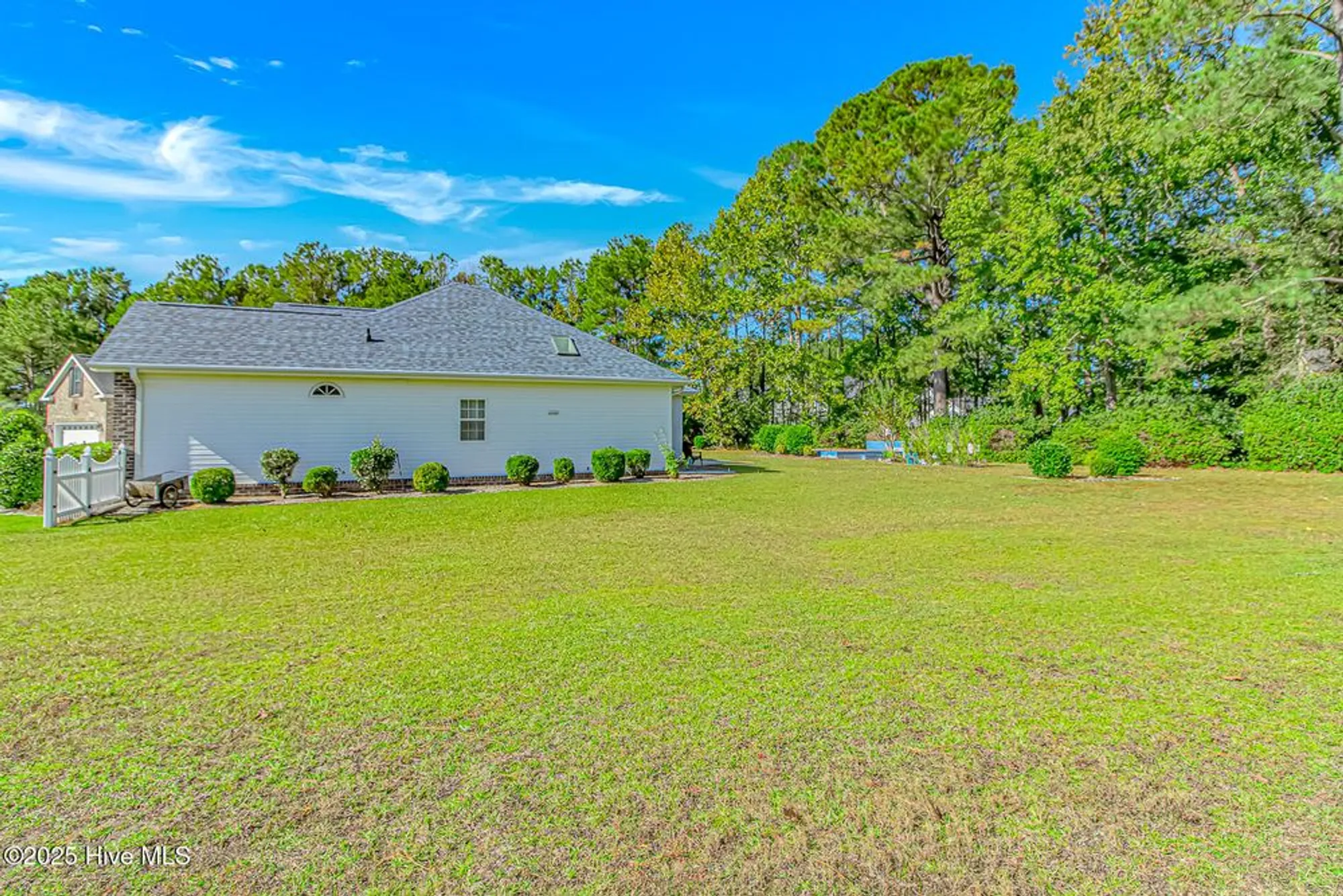 Property Slideshow image 27 of 40 | 299 ravennaside dr, Calabash, NC, 28467