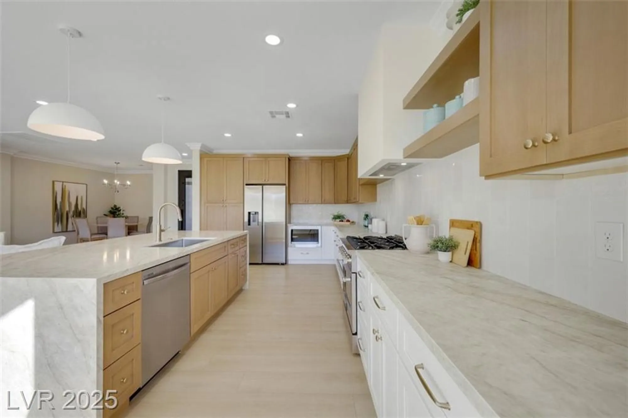 Property Slideshow image 7 of 38 | 4987 pensier st, Las Vegas, NV, 89135