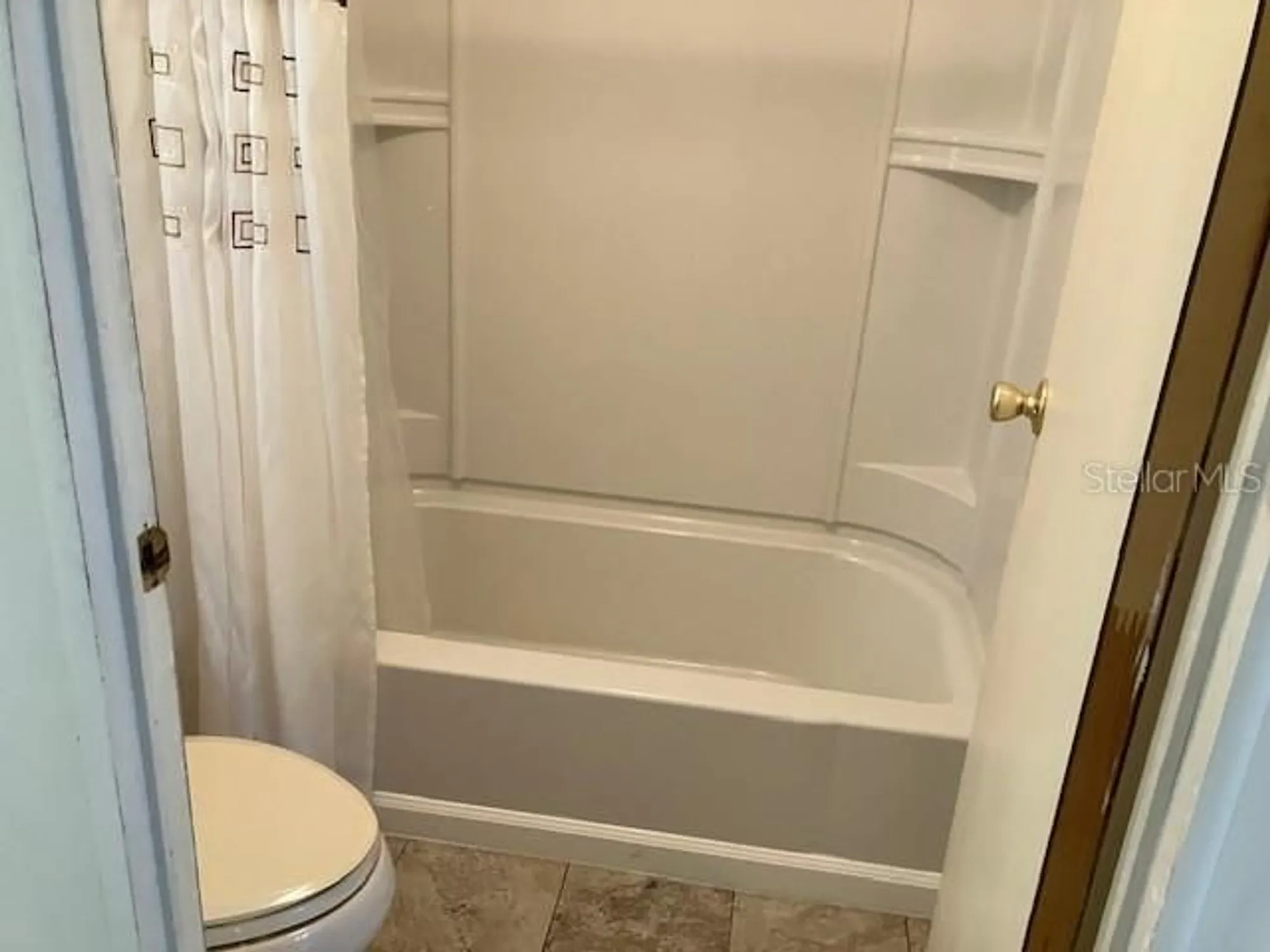 Property Slideshow image 10 of 21 | 1030 vermont ave, The Villages, FL, 32159