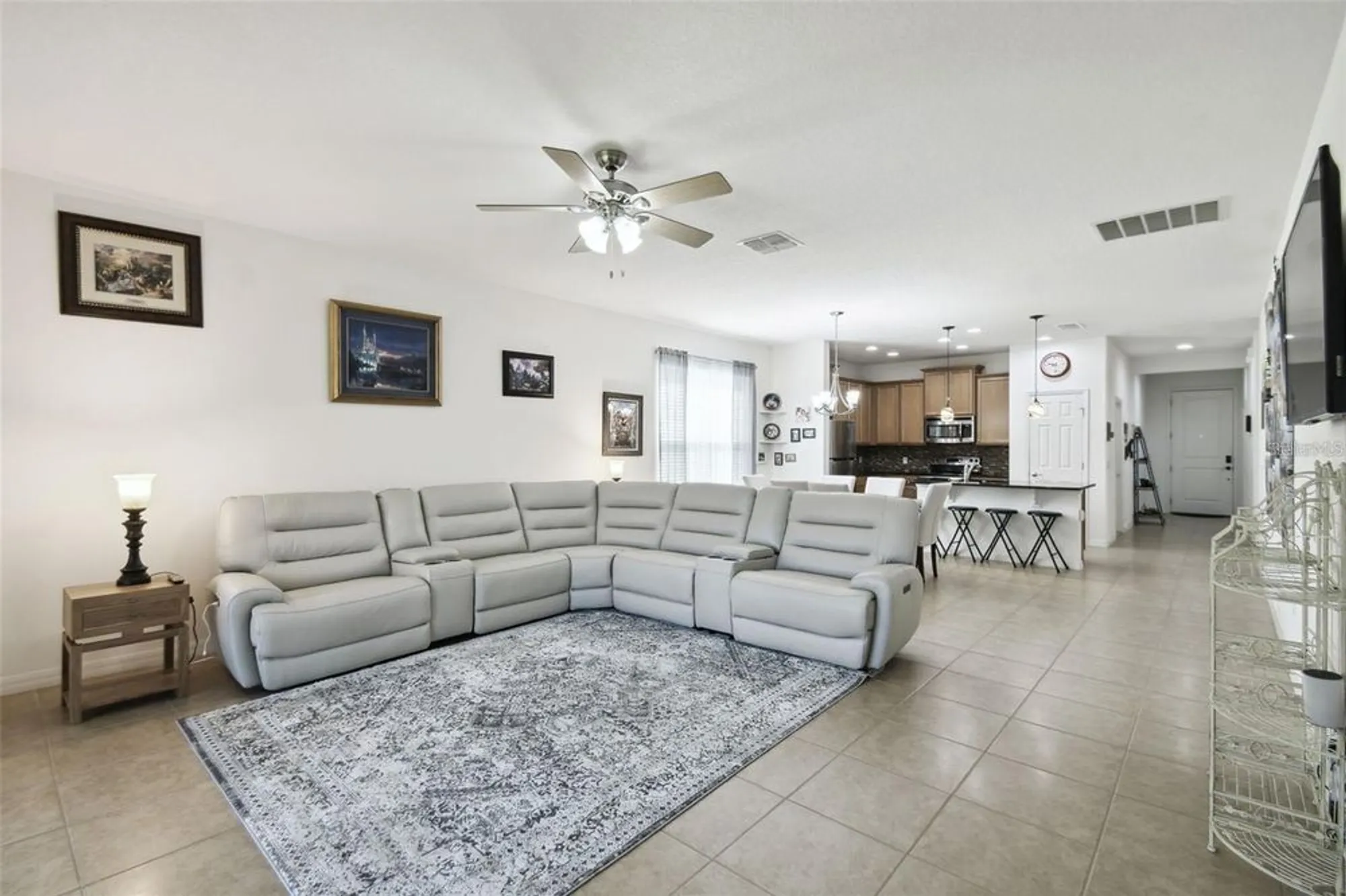 Property Slideshow image 15 of 44 | 1294 harbor ridge dr, Kissimmee, FL, 34759