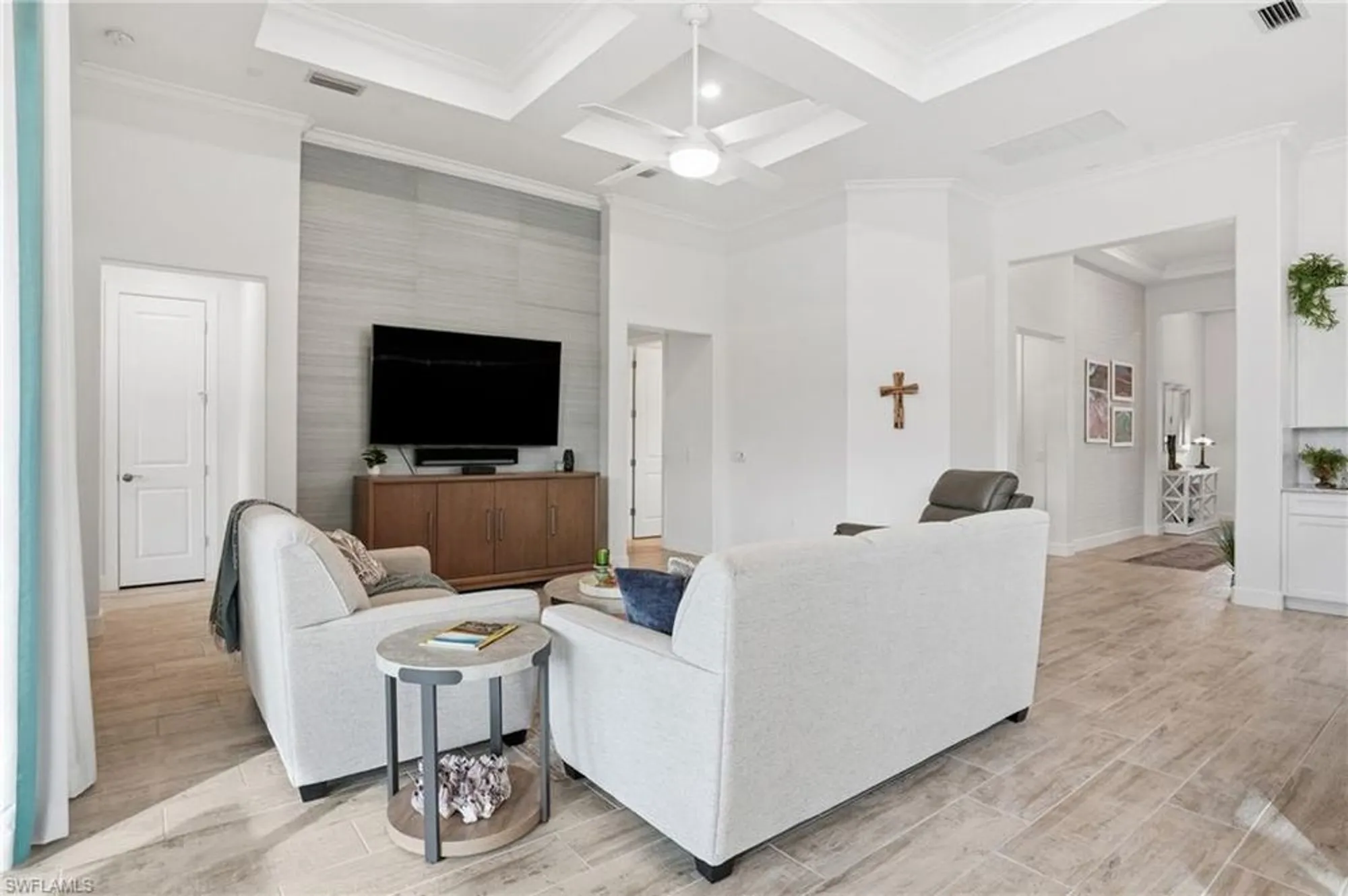 Property Slideshow image 11 of 47 | 17210 ashcomb way, Estero, FL, 33928