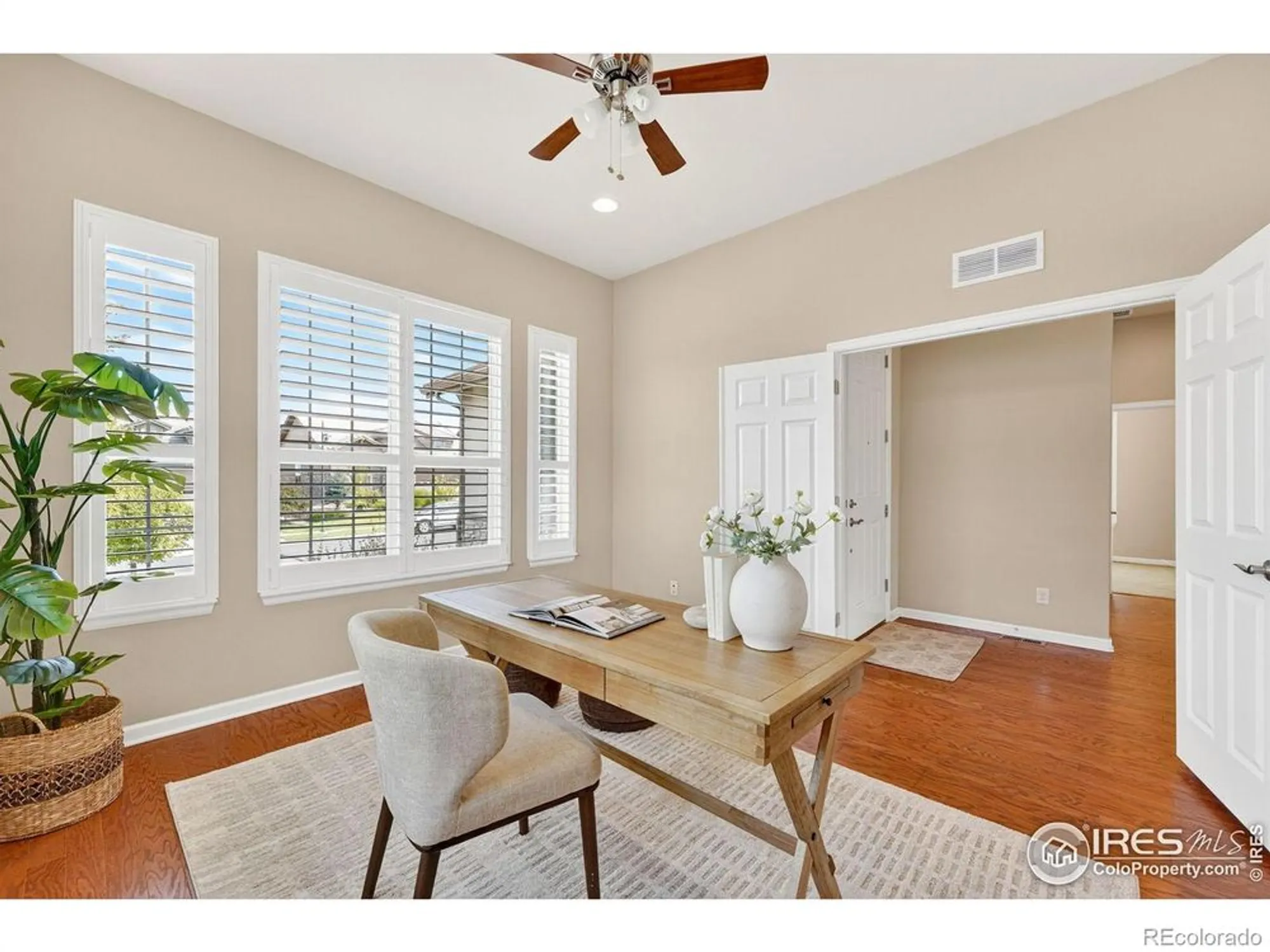 Property Slideshow image 19 of 44 | 15875 wild horse dr, Broomfield, CO, 80023