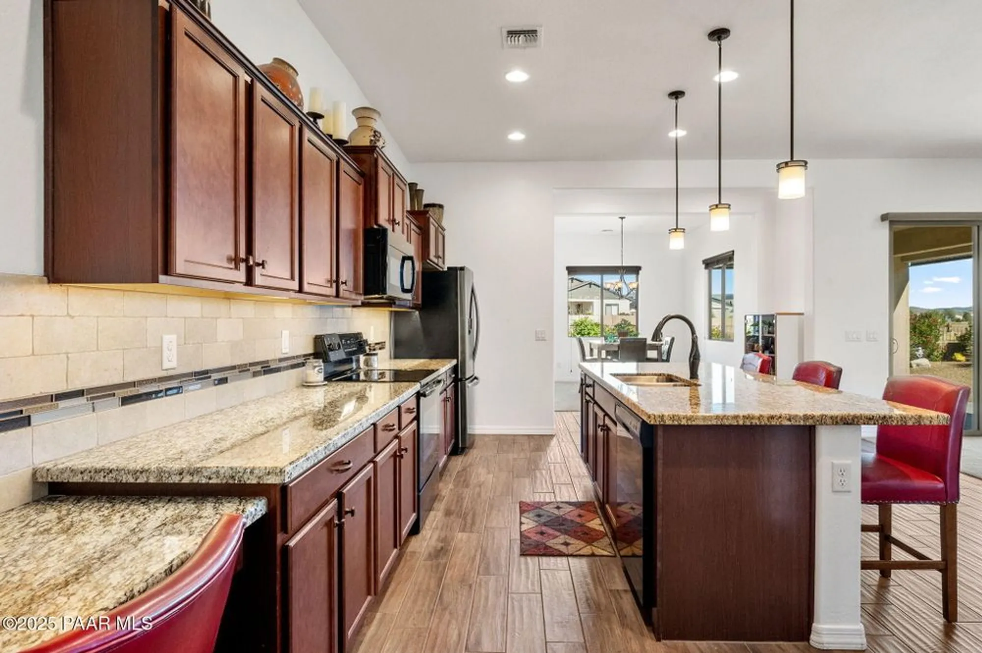 Property Slideshow image 13 of 45 | 7948 e talking iron ln, Prescott Valley, AZ, 86315