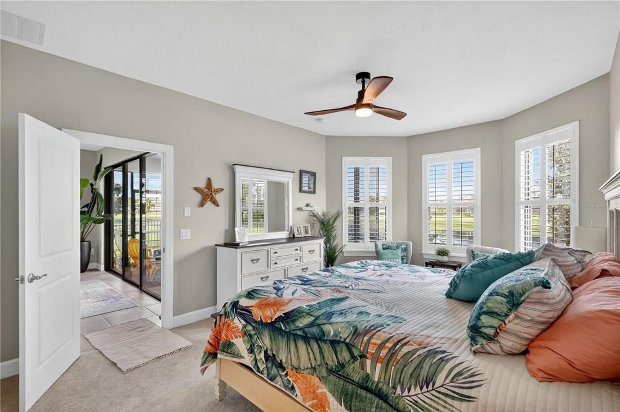 Property Slideshow image 21 of 58 | 4828 heinman cv, Palmetto, FL, 34221