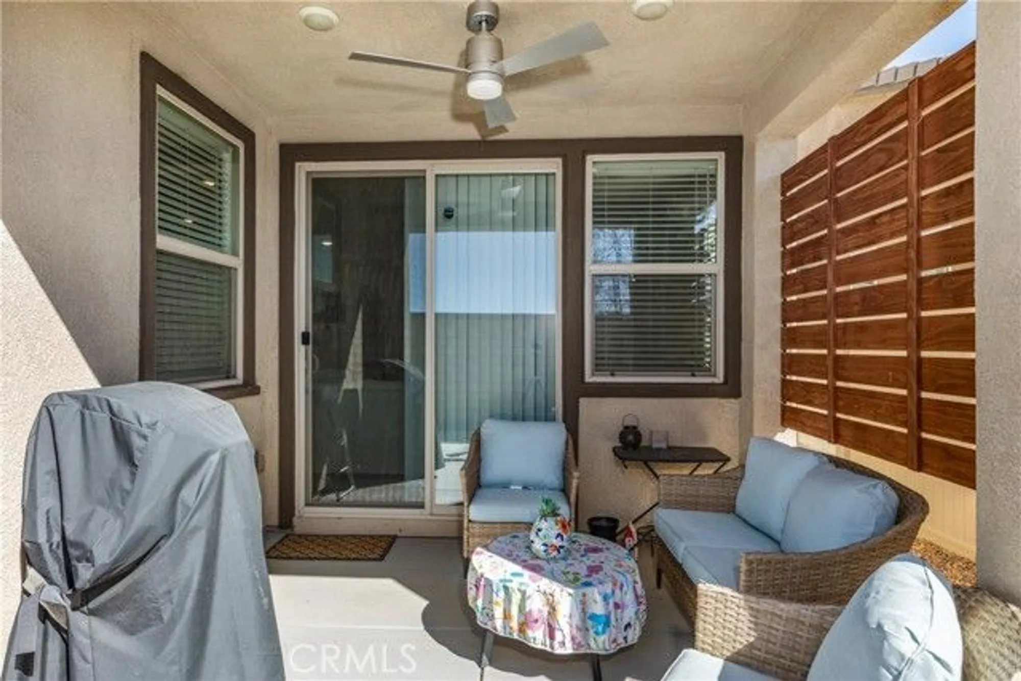 Property Slideshow image 22 of 40 | 1575 village green way, Beaumont, CA, 92223