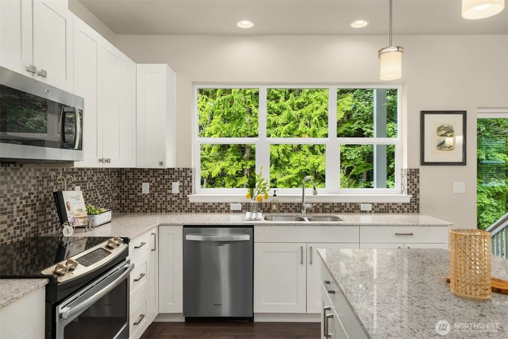 Property Slideshow image 13 of 32 | 490 mount constance way, Port Ludlow, WA, 98365