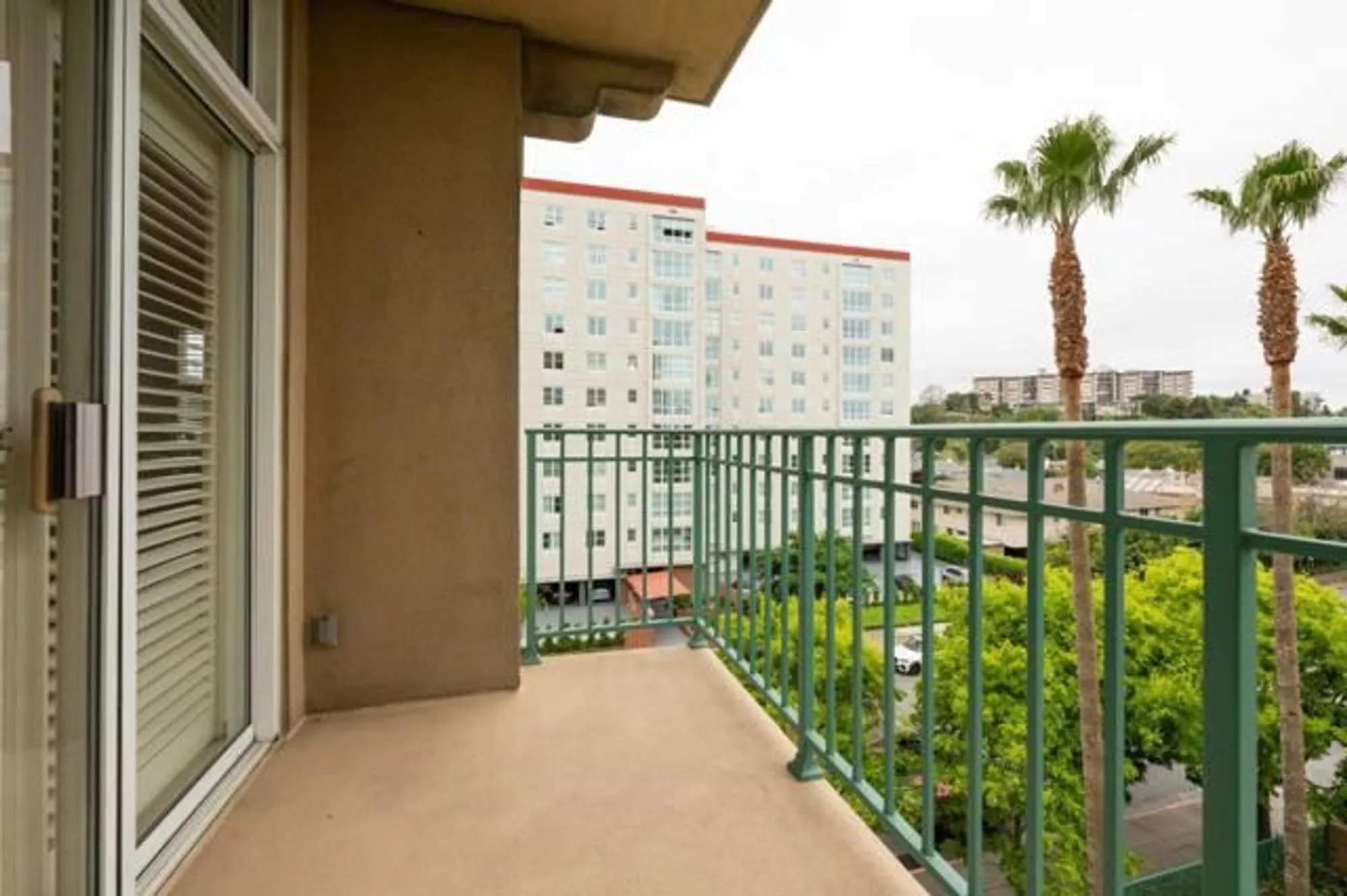 Property Slideshow image 7 of 15 | 1 baldwin ave 517, San Mateo, CA, 94401