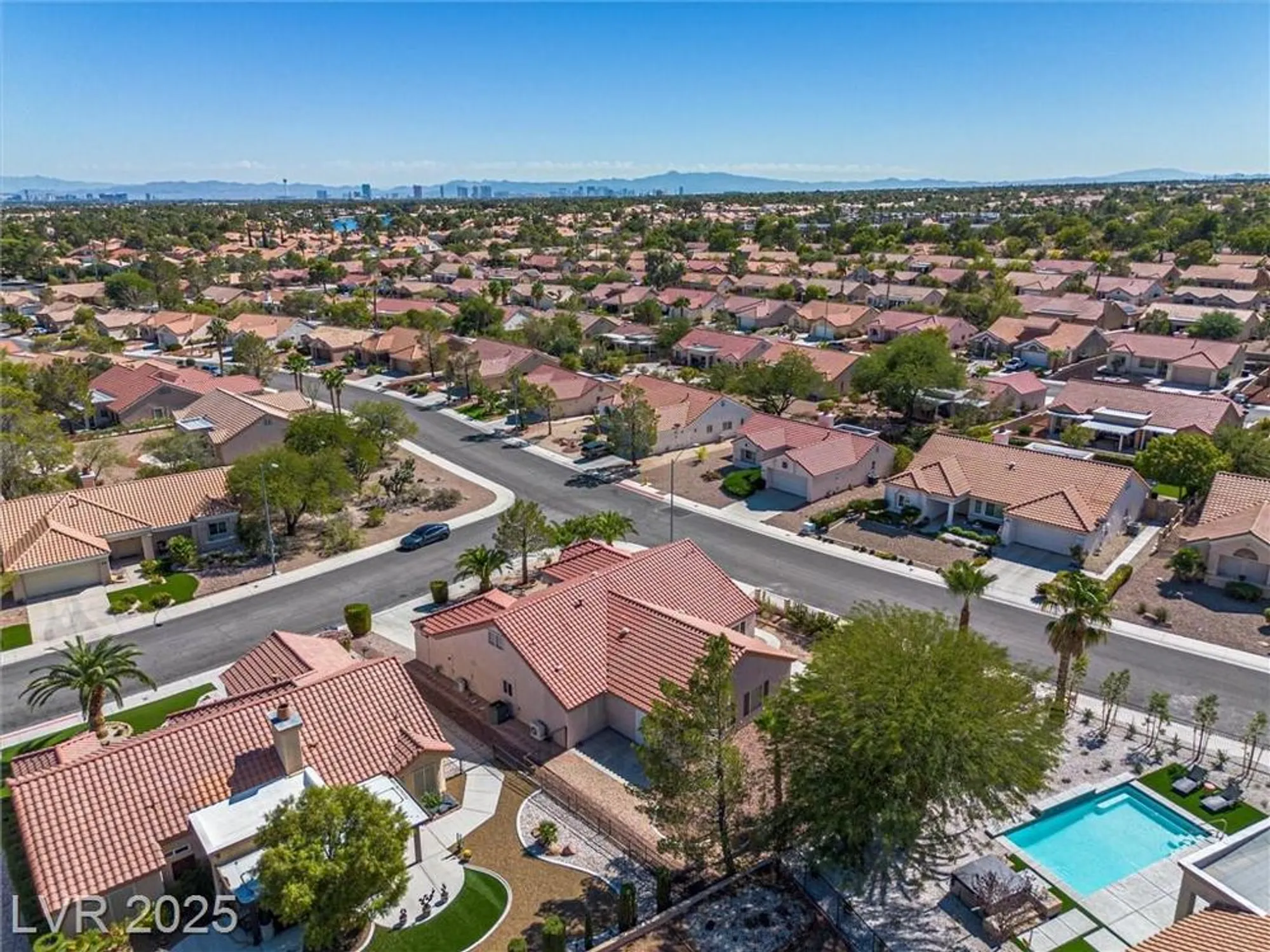 Property Slideshow image 58 of 66 | 3001 merimar dr, Las Vegas, NV, 89134