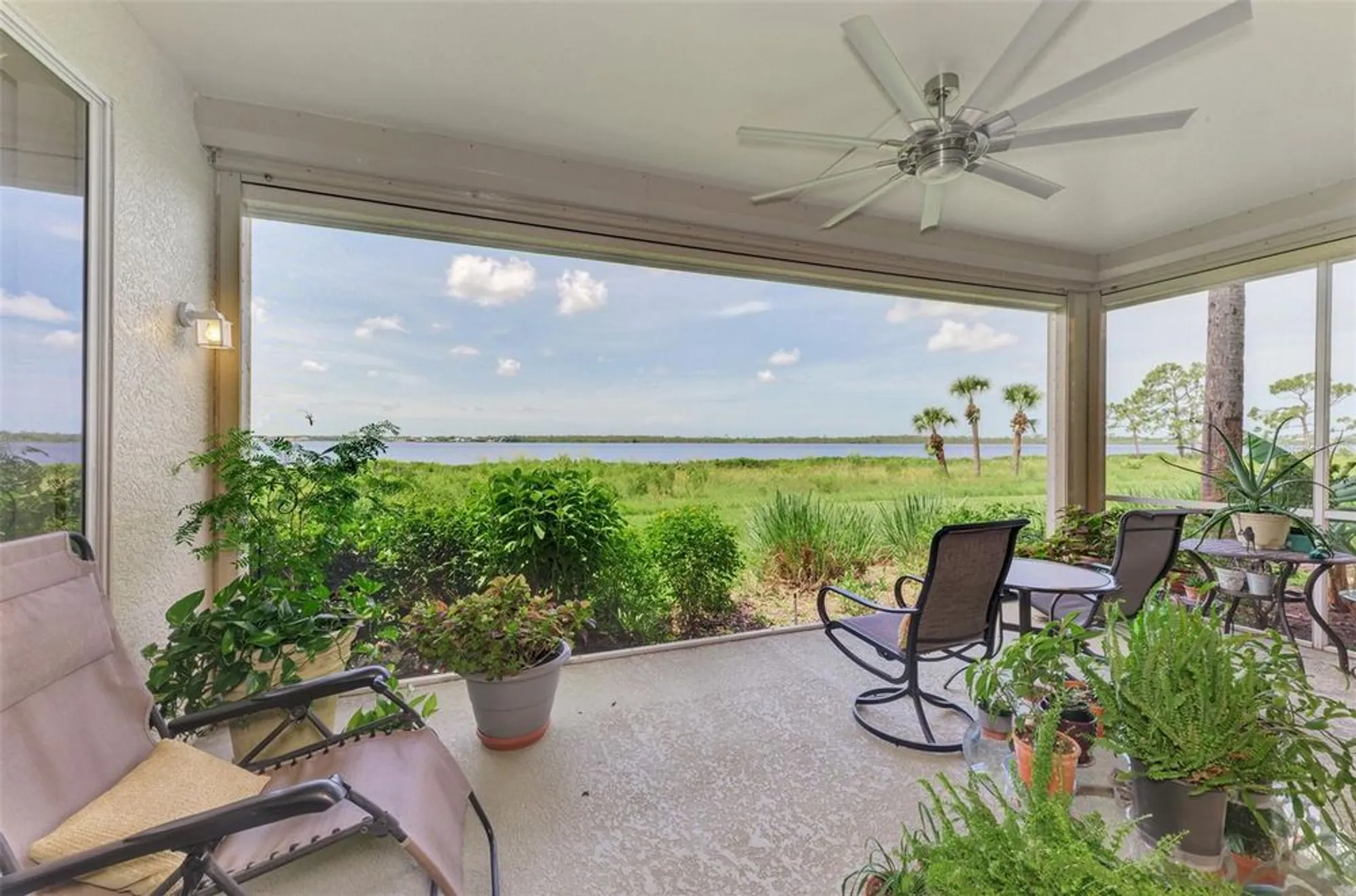 Property Slideshow image 42 of 81 | 4620 club dr unit 102, Port Charlotte, FL, 33953