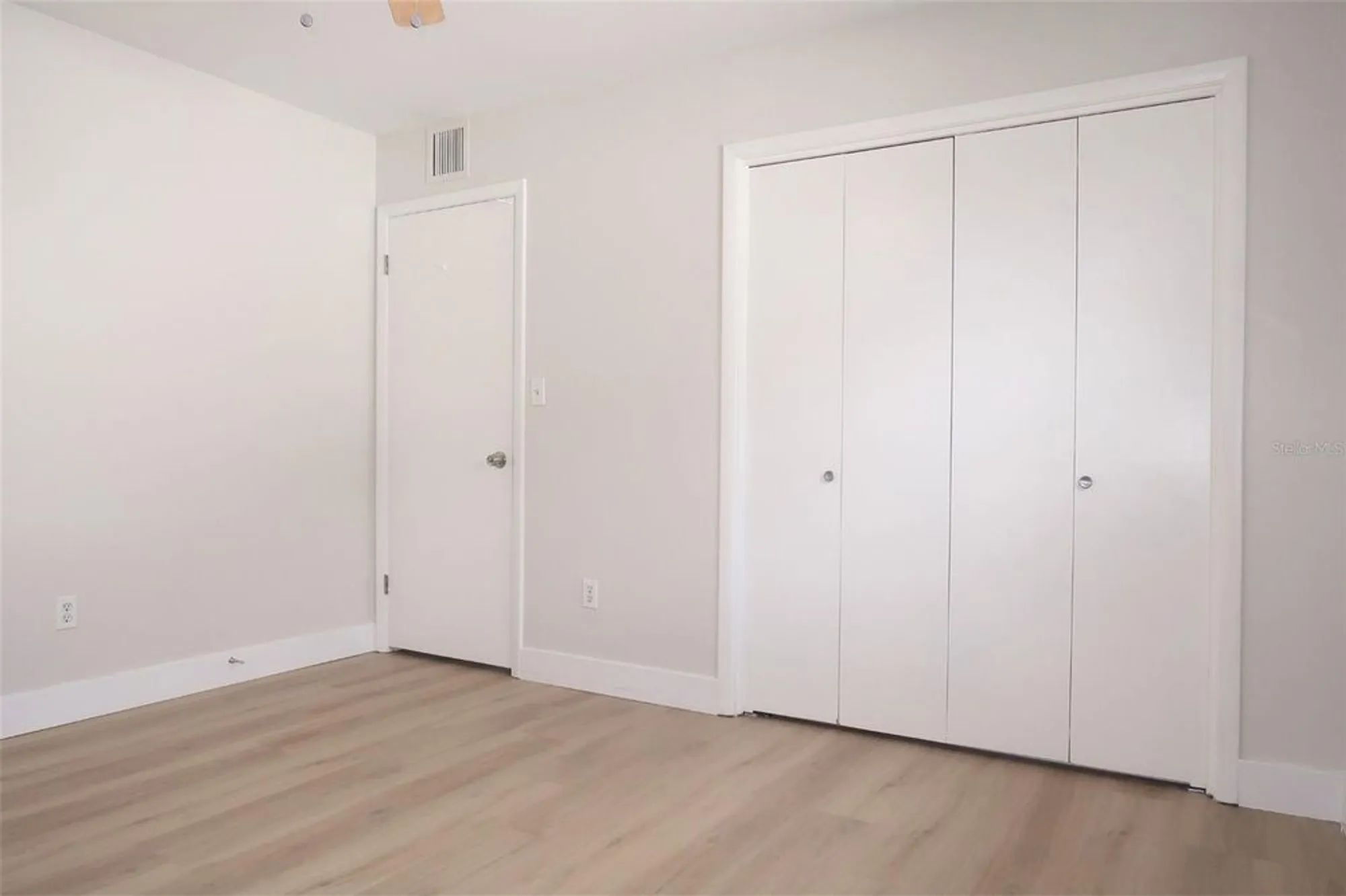 Property Slideshow image 28 of 30 | 806 oakmont ave, Sun City Center, FL, 33573