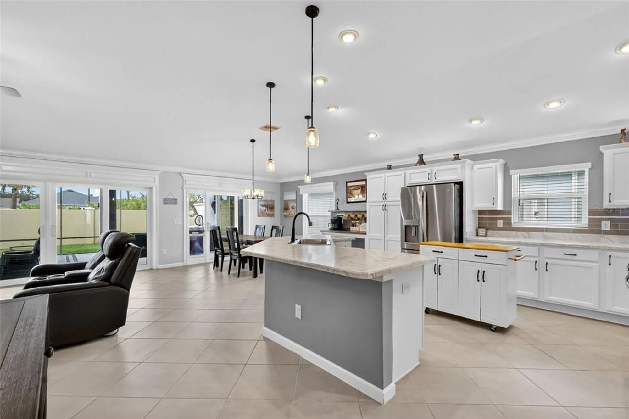 Property Slideshow image 10 of 38 | 3359 arlyn pl, The Villages, FL, 32163