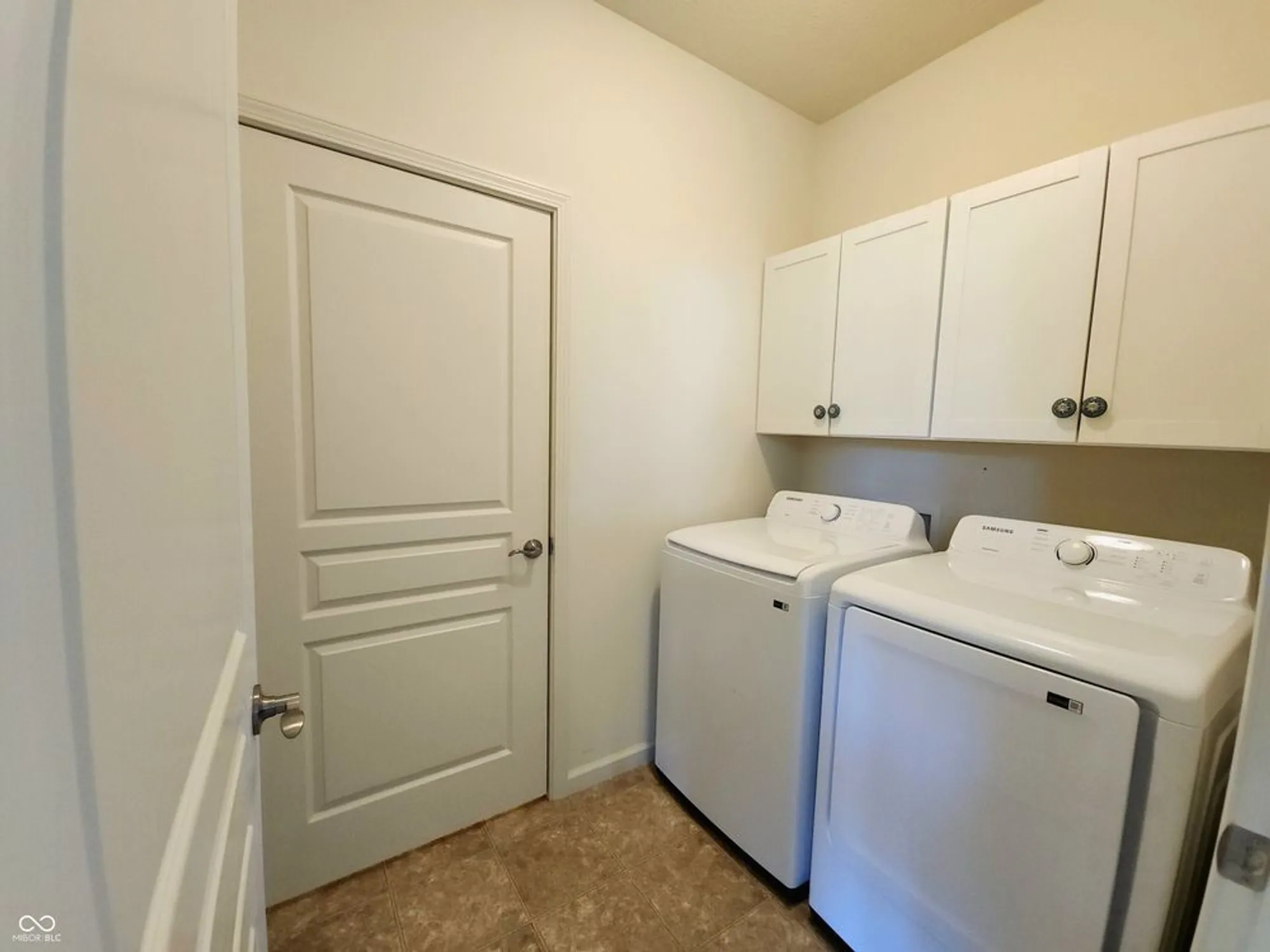 Property Slideshow image 25 of 56 | 4889 lilium dr, Plainfield, IN, 46168