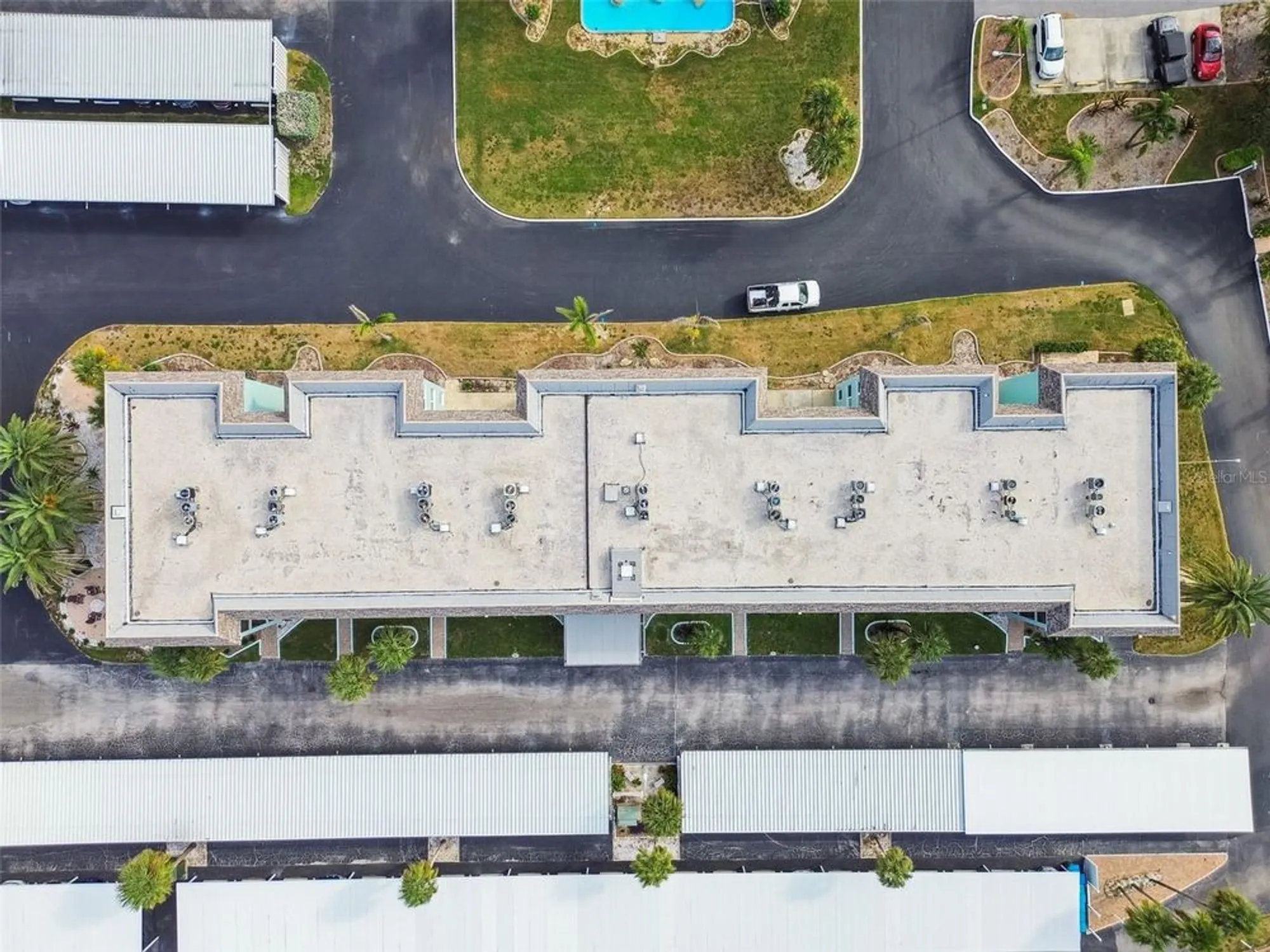 Property Slideshow image 37 of 59 | 8 glencoe pl 307, Dunedin, FL, 34698