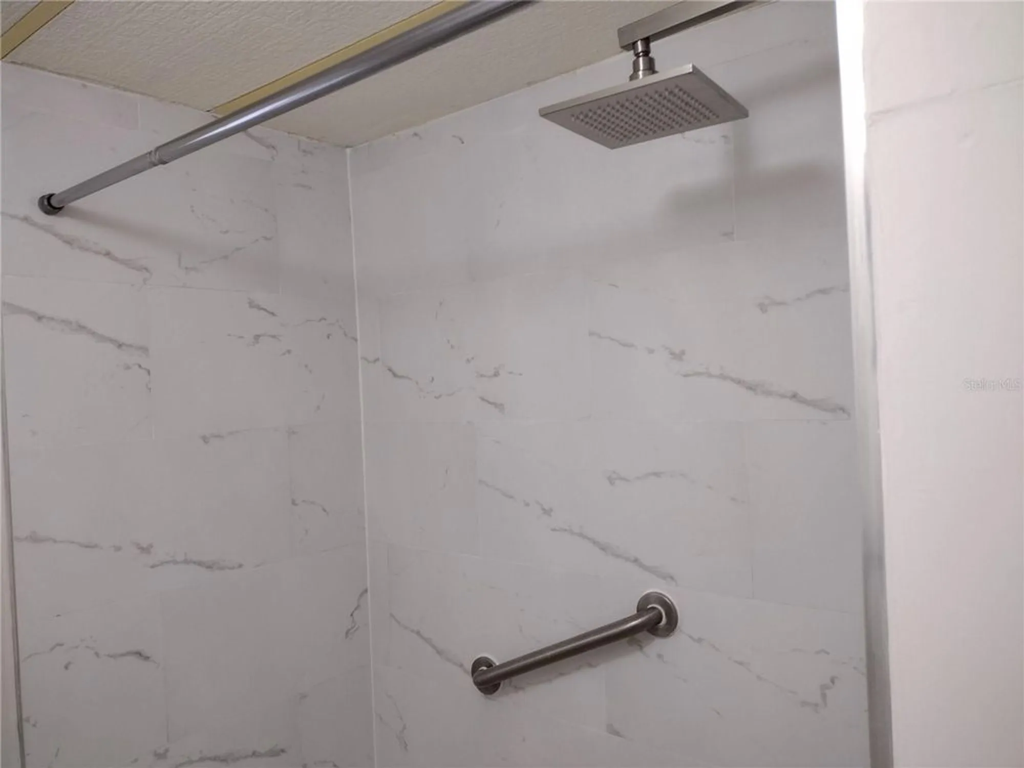 Property Slideshow image 14 of 22 | 925 beechwood ave, Lady Lake, FL, 32159