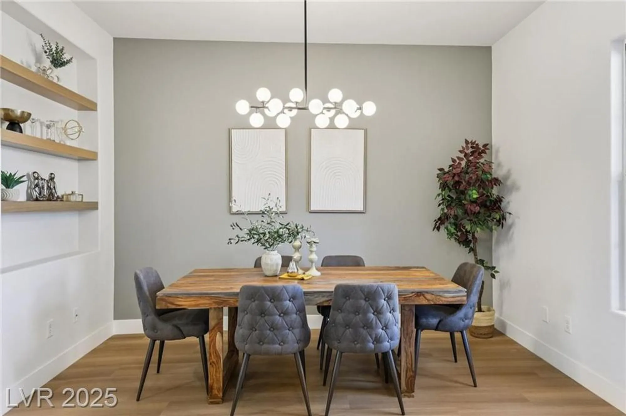 Property Slideshow image 19 of 84 | 2695 olivia heights ave, Henderson, NV, 89052