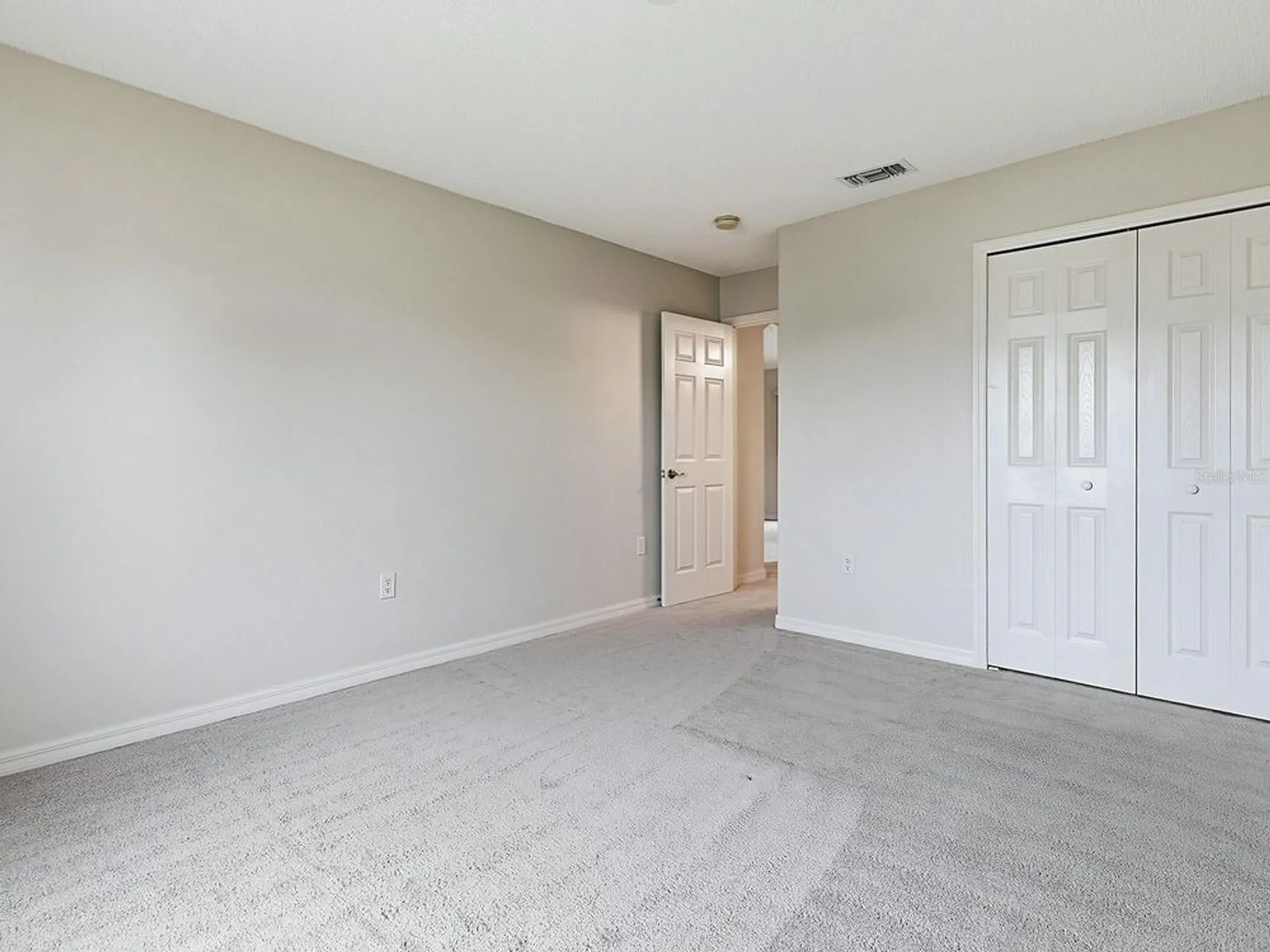 Property Slideshow image 30 of 41 | 231 bentwood dr, Leesburg, FL, 34748