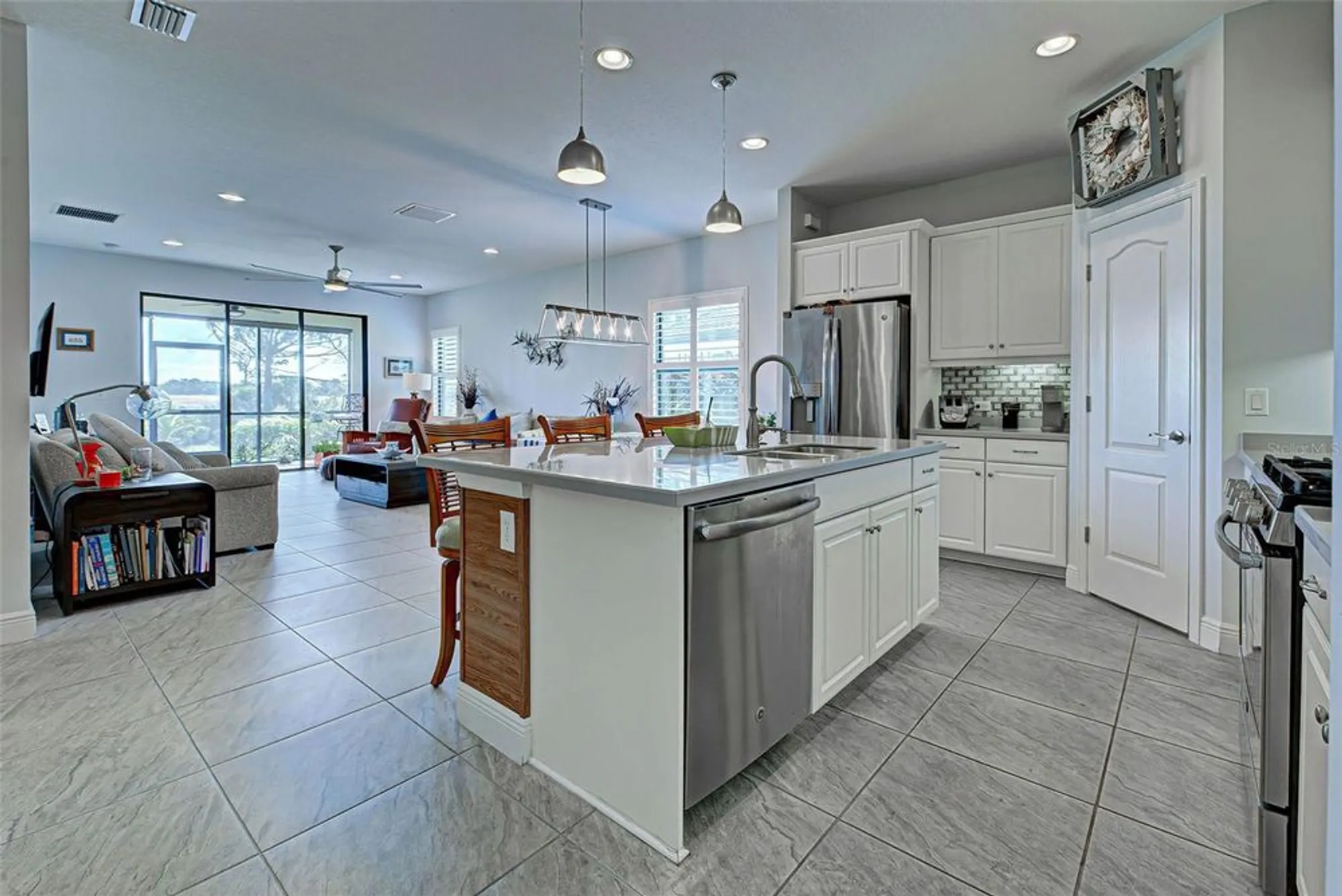 Property Slideshow image 8 of 55 | 26724 weiskopf dr, Englewood, FL, 34223