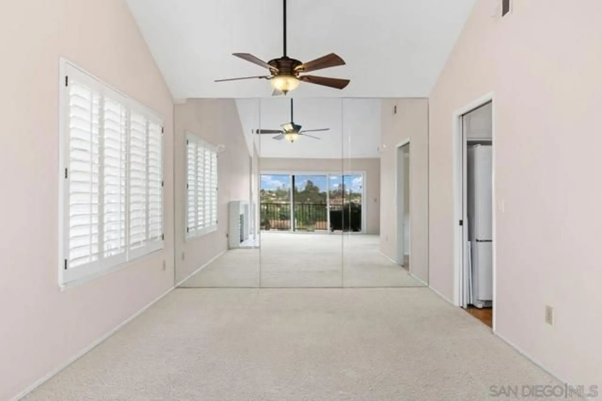 Property Slideshow image 22 of 39 | 17465 plaza animado 147, San Diego, CA, 92128