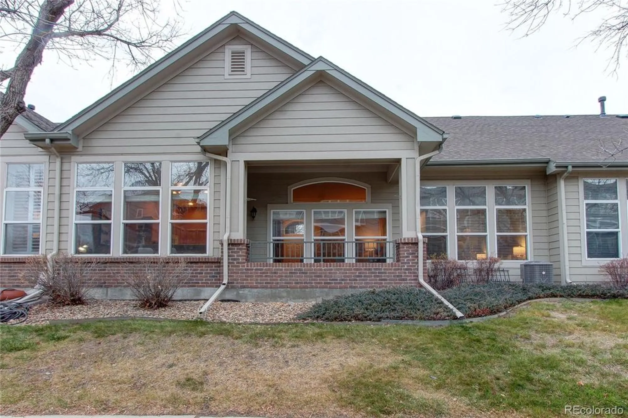 Property Slideshow image 8 of 34 | 2860 w riverwalk cir b, Littleton, CO, 80123