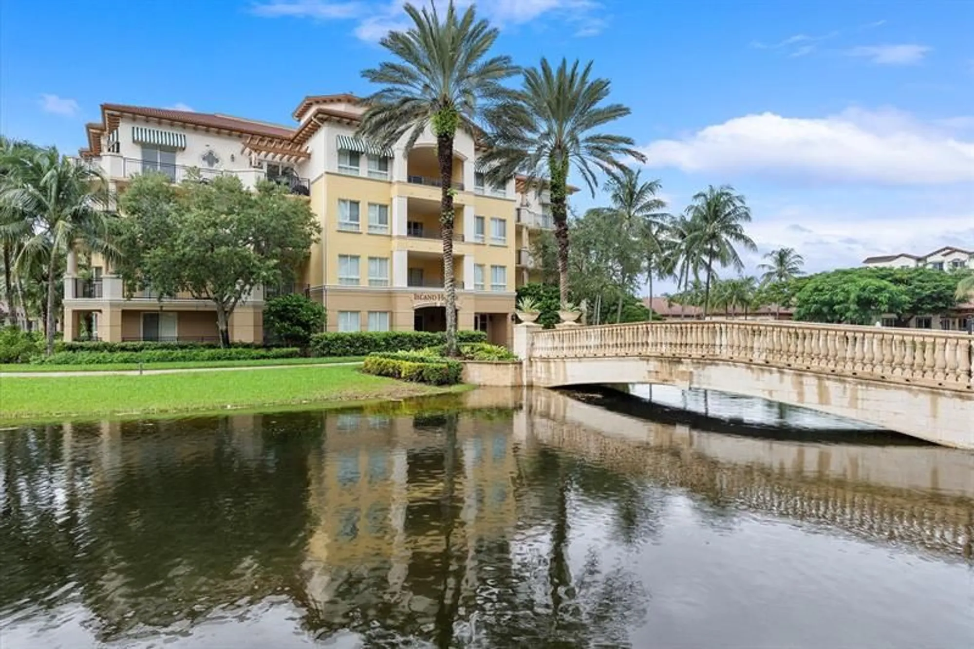 Property Slideshow image 59 of 70 | 16135 emerald estates dr apt 164, Weston, FL, 33331