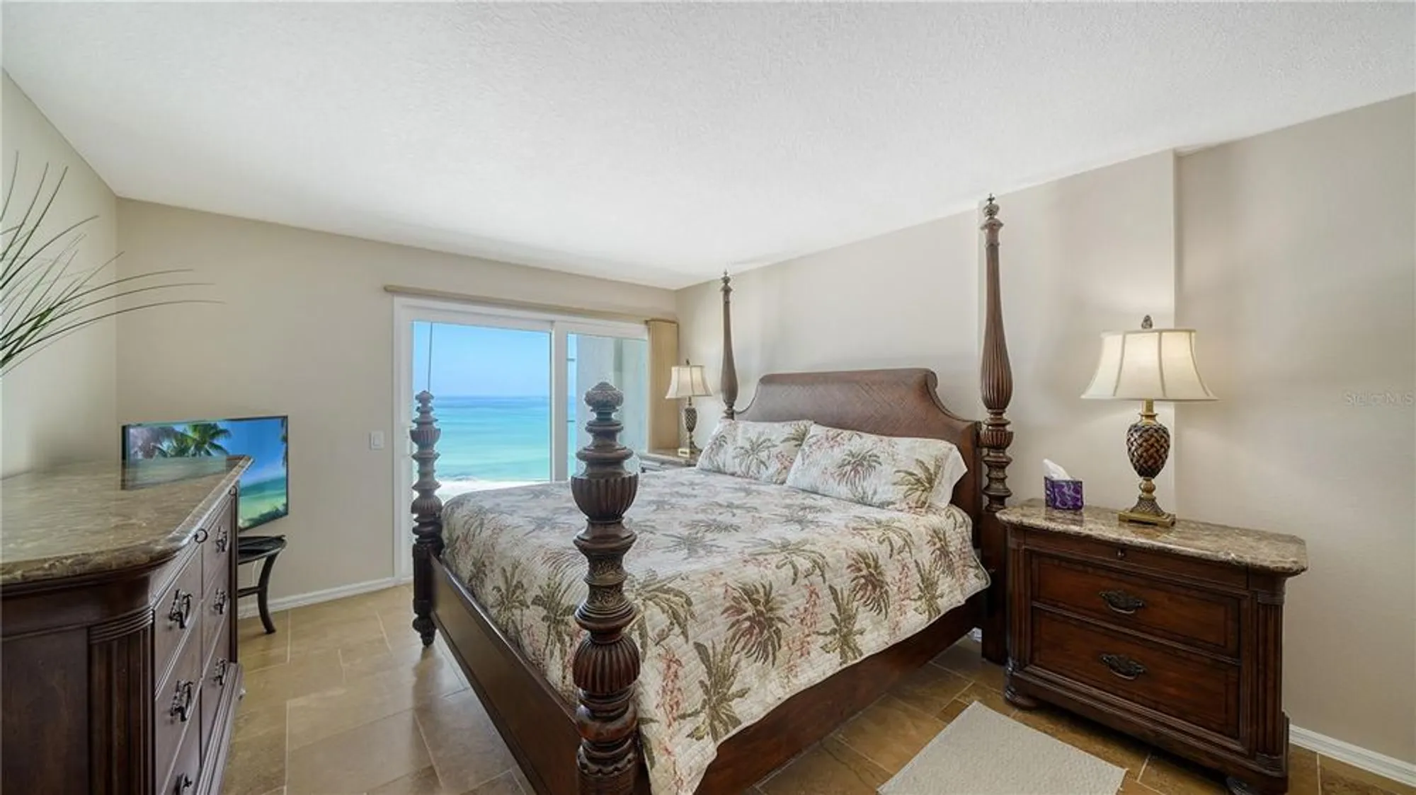 Property Slideshow image 21 of 63 | 19 whispering sands dr apt 805, Sarasota, FL, 34242