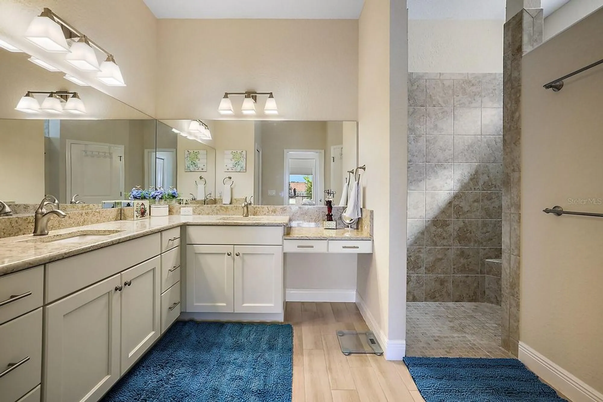 Property Slideshow image 21 of 41 | 5129 jareds landing way, Oxford, FL, 34484