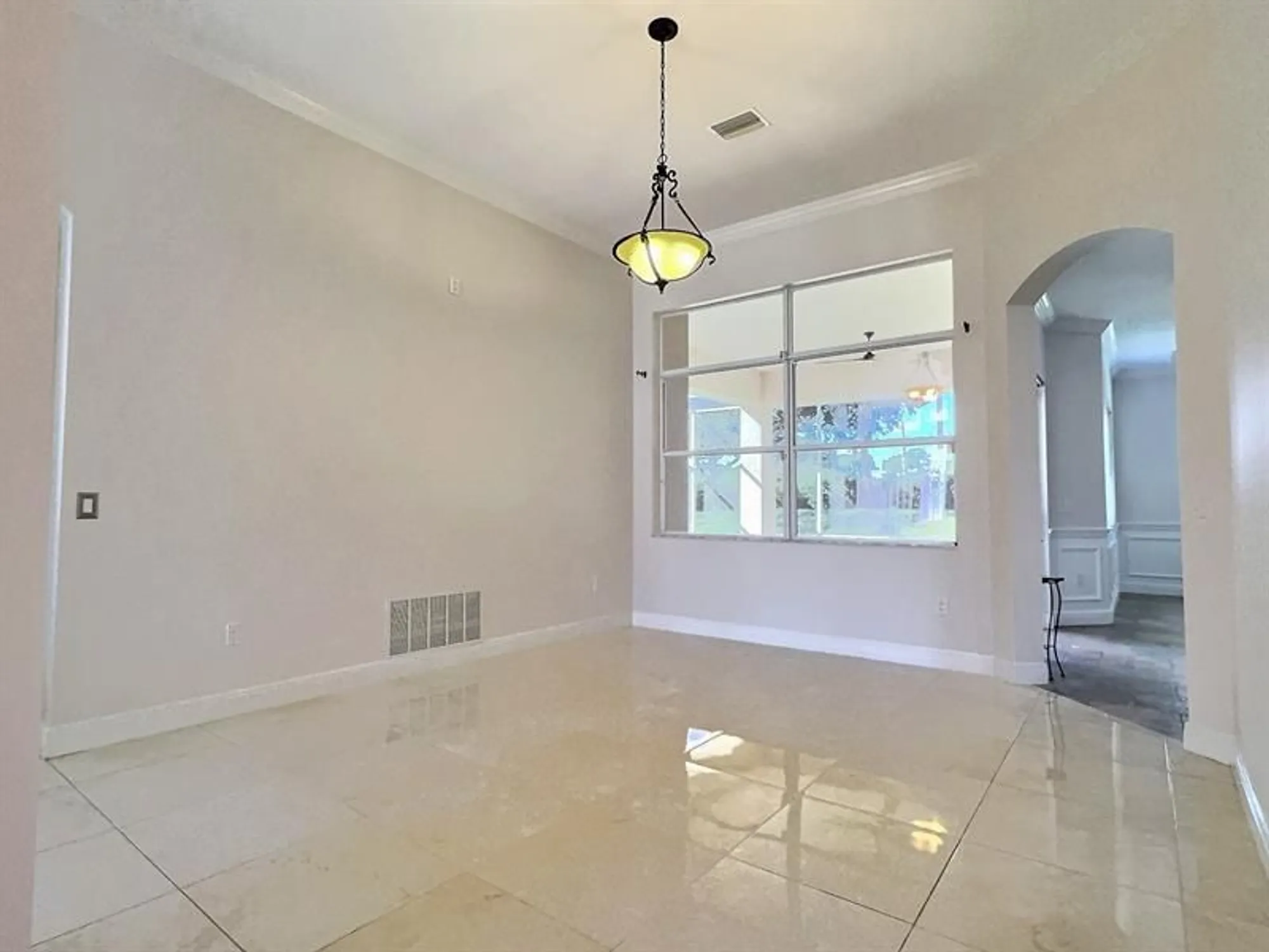 Property Slideshow image 5 of 46 | 655 sw long key ct, Port Saint Lucie, FL, 34986