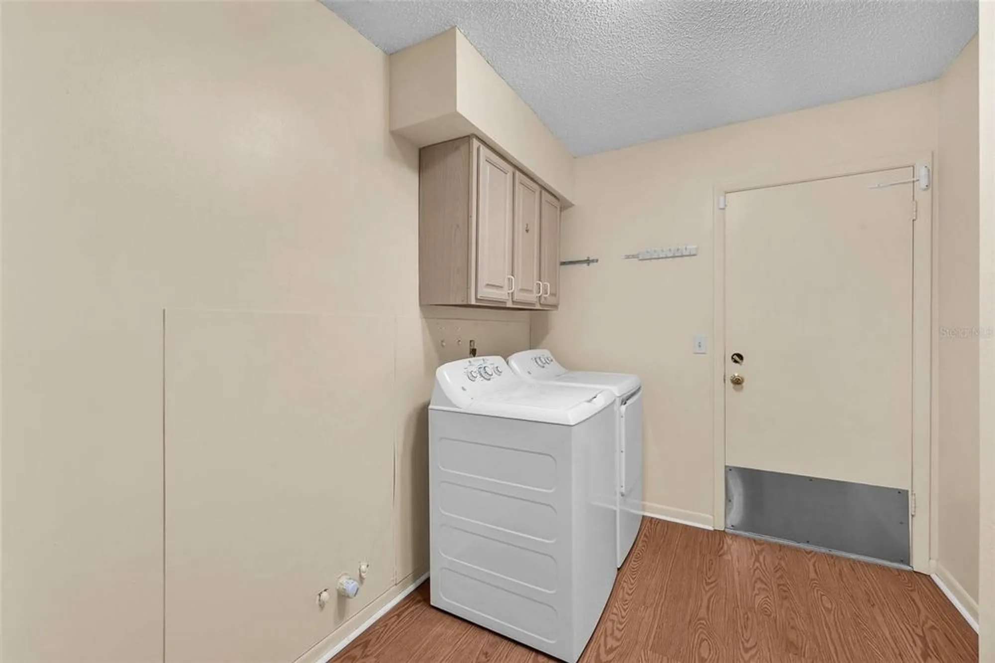 Property Slideshow image 15 of 30 | 1722 coco palm cir, Sun City Center, FL, 33573