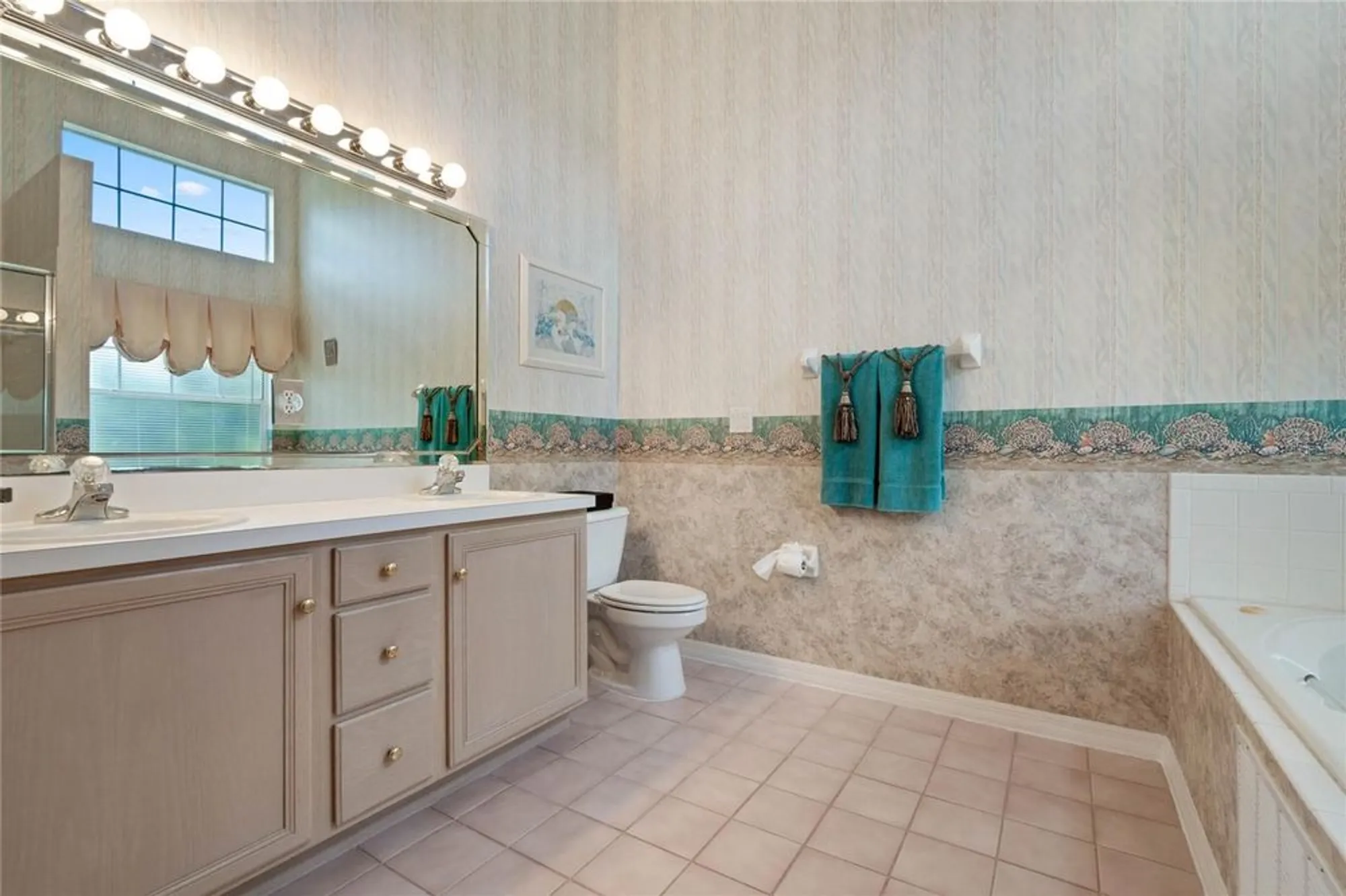 Property Slideshow image 25 of 59 | 25274 lost oak cir, Leesburg, FL, 34748