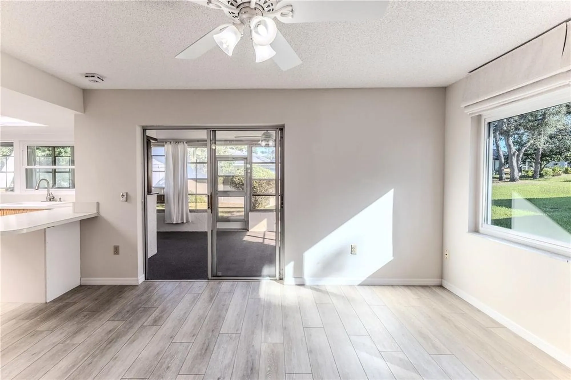 Property Slideshow image 27 of 71 | 2692 royal ridge dr, Spring Hill, FL, 34606