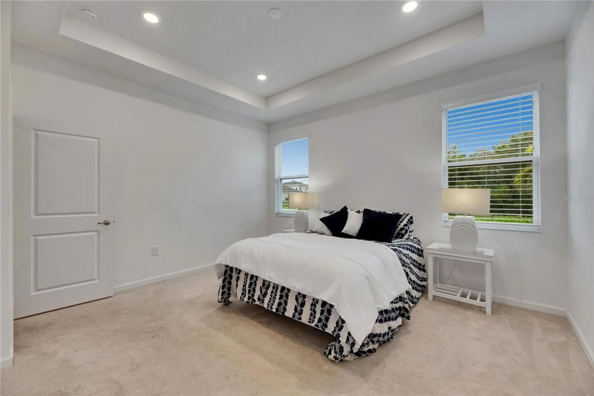 Property Slideshow image 43 of 87 | 407 sandsend ct, Apollo Beach, FL, 33572