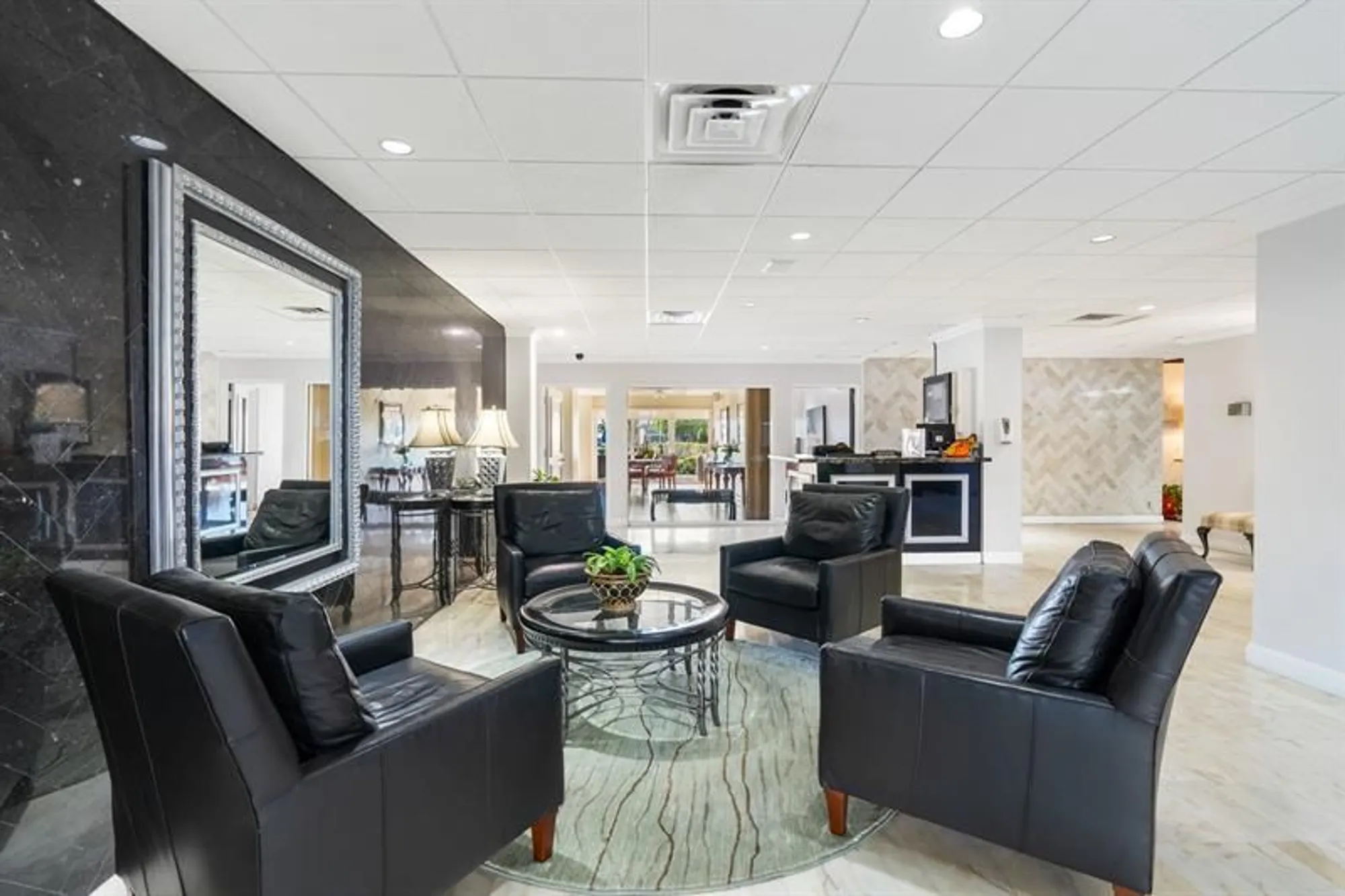 Property Slideshow image 21 of 35 | 3233 ne 34th st apt 814, Fort Lauderdale, FL, 33308