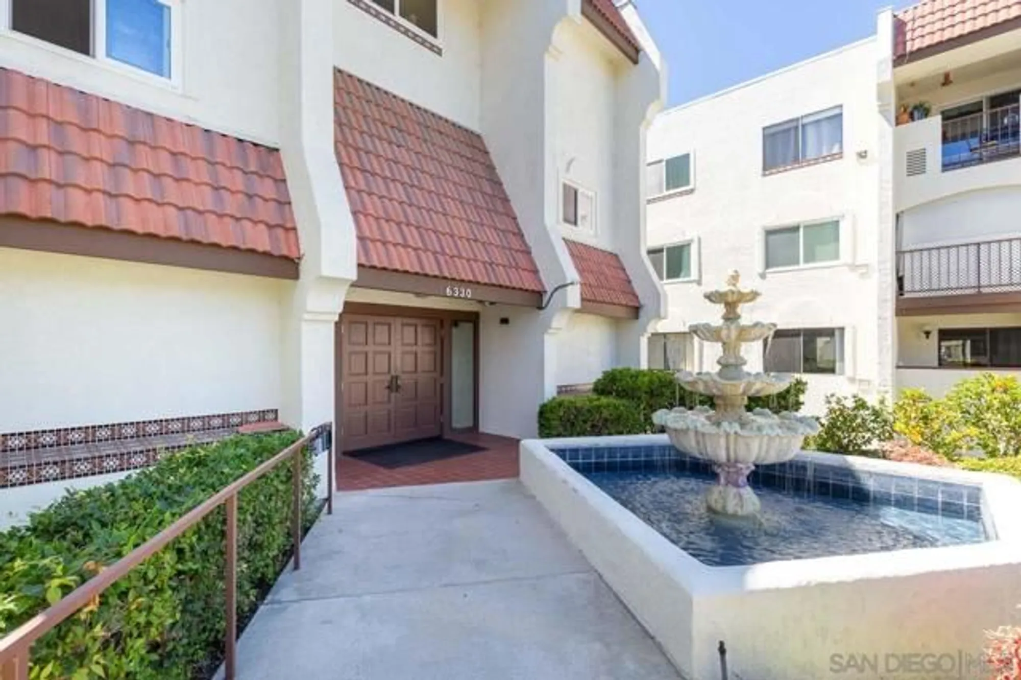 Property Slideshow image 2 of 25 | 6330 genesee ave unit 112, San Diego, CA, 92122