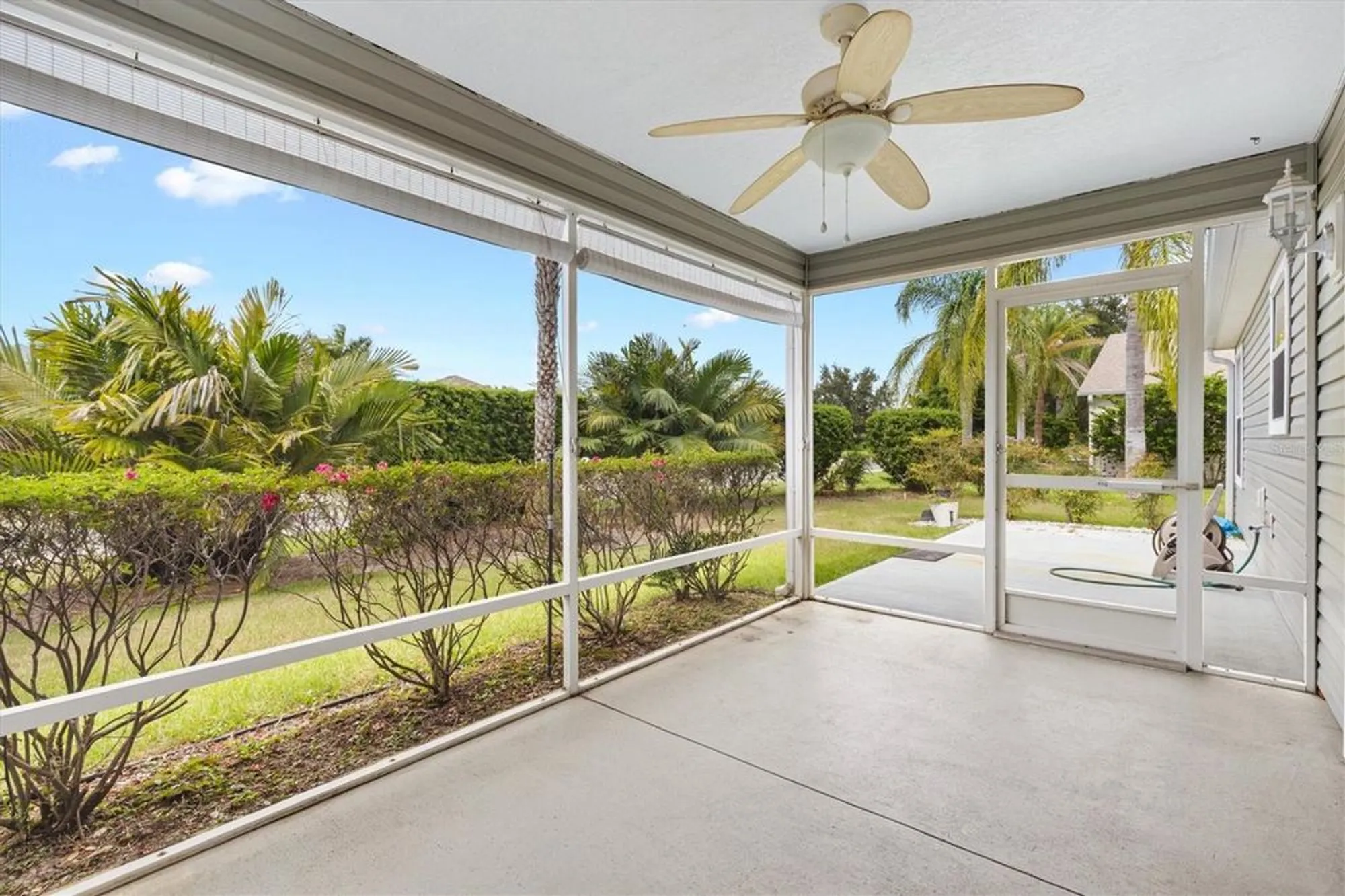 Property Slideshow image 28 of 33 | 2291 montbrook pl, The Villages, FL, 32162