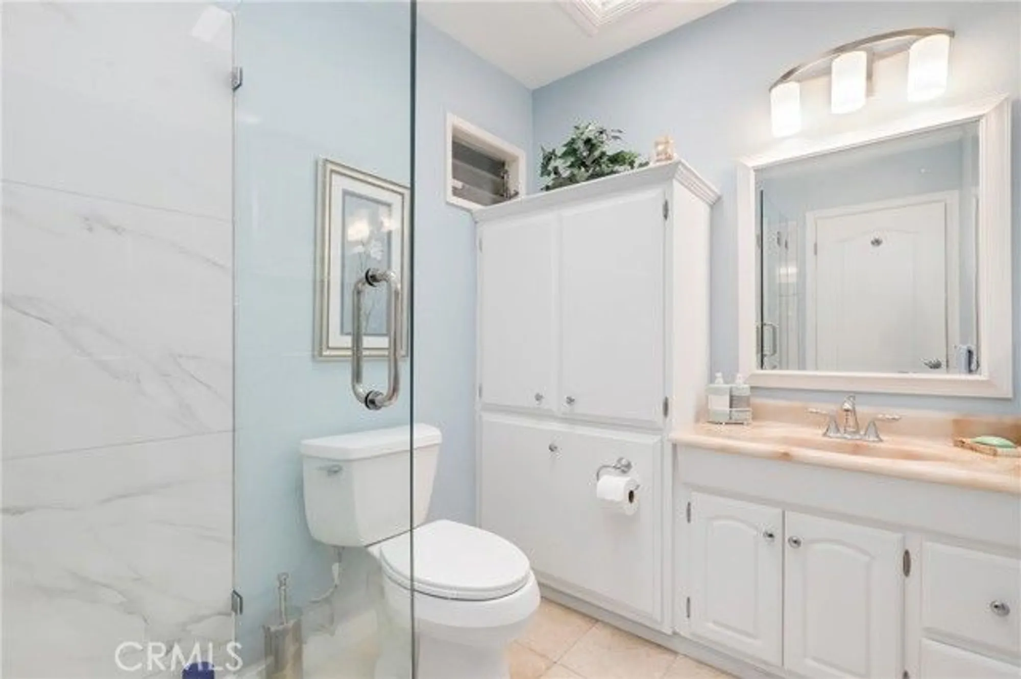 Property Slideshow image 20 of 25 | 2402 via mariposa 3a, Laguna Woods, CA, 92637