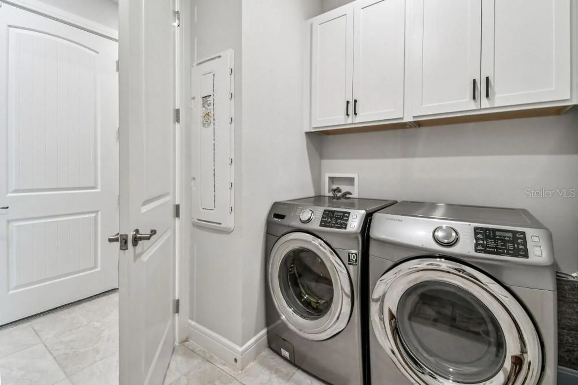 Property Slideshow image 33 of 49 | 20057 sea glass cir, Land O Lakes, FL, 34638