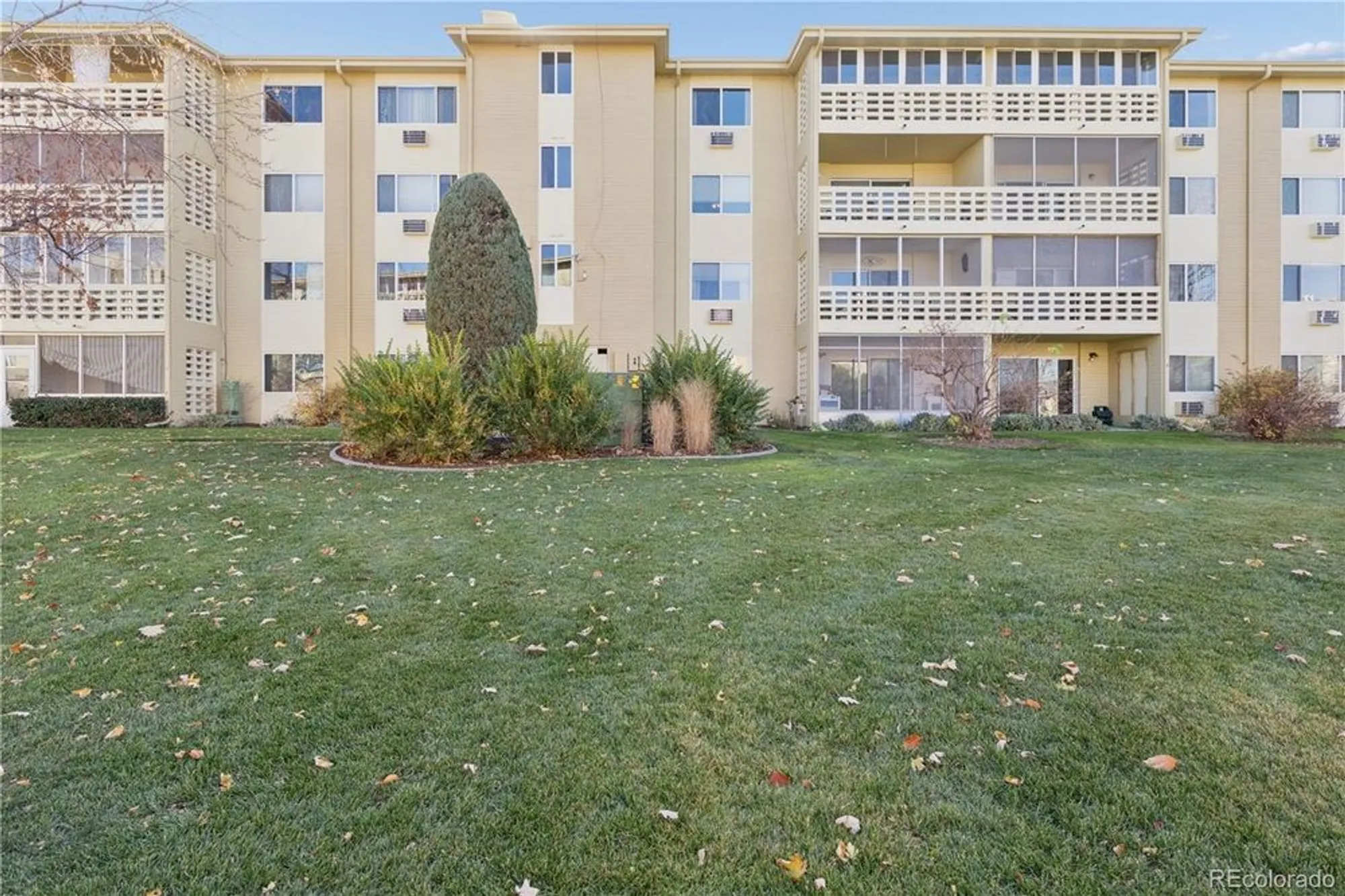 Property Slideshow image 32 of 35 | 660 s alton way 7b, Denver, CO, 80247