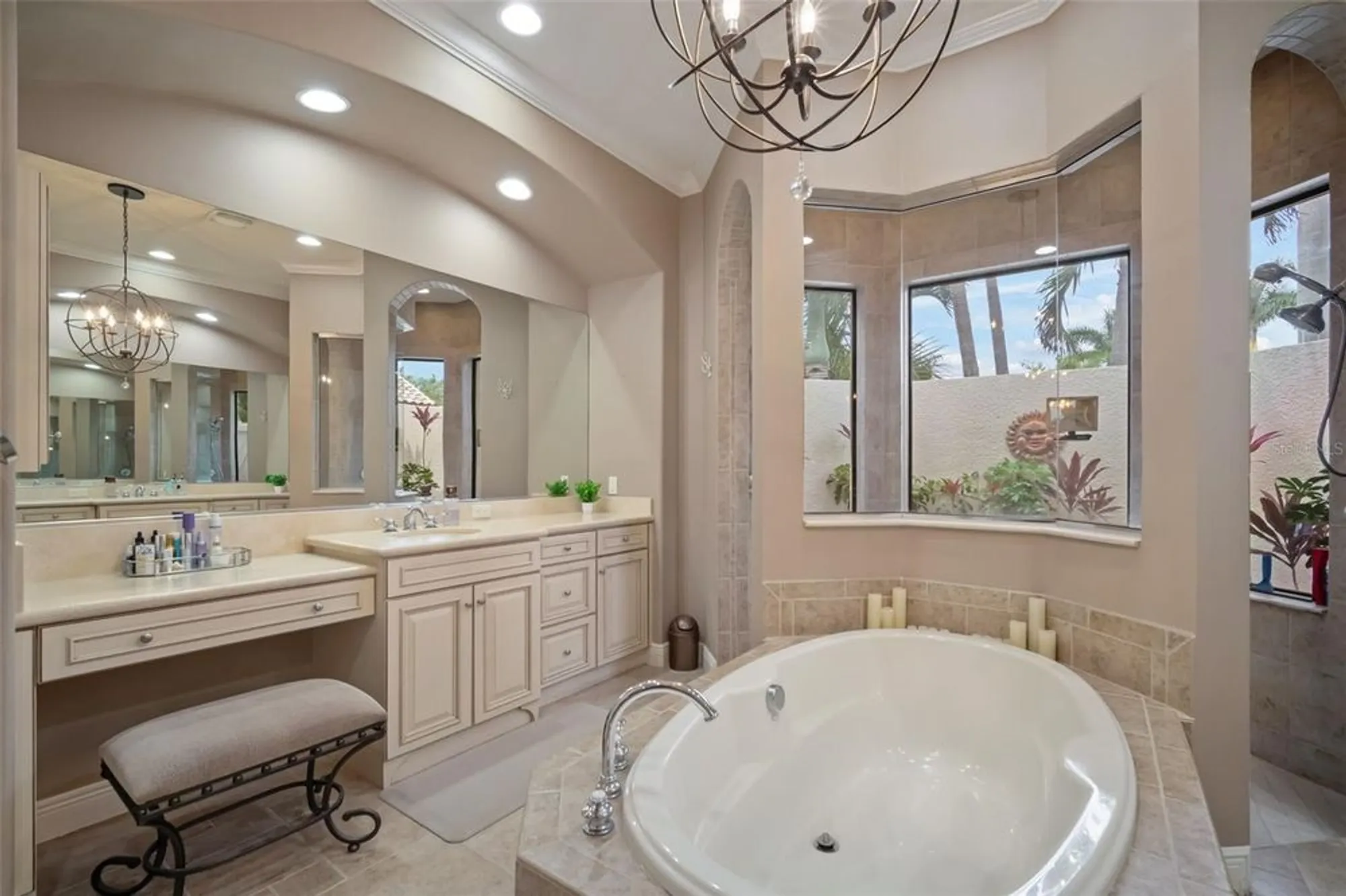 Property Slideshow image 48 of 98 | 5405 tybee island dr, Apollo Beach, FL, 33572